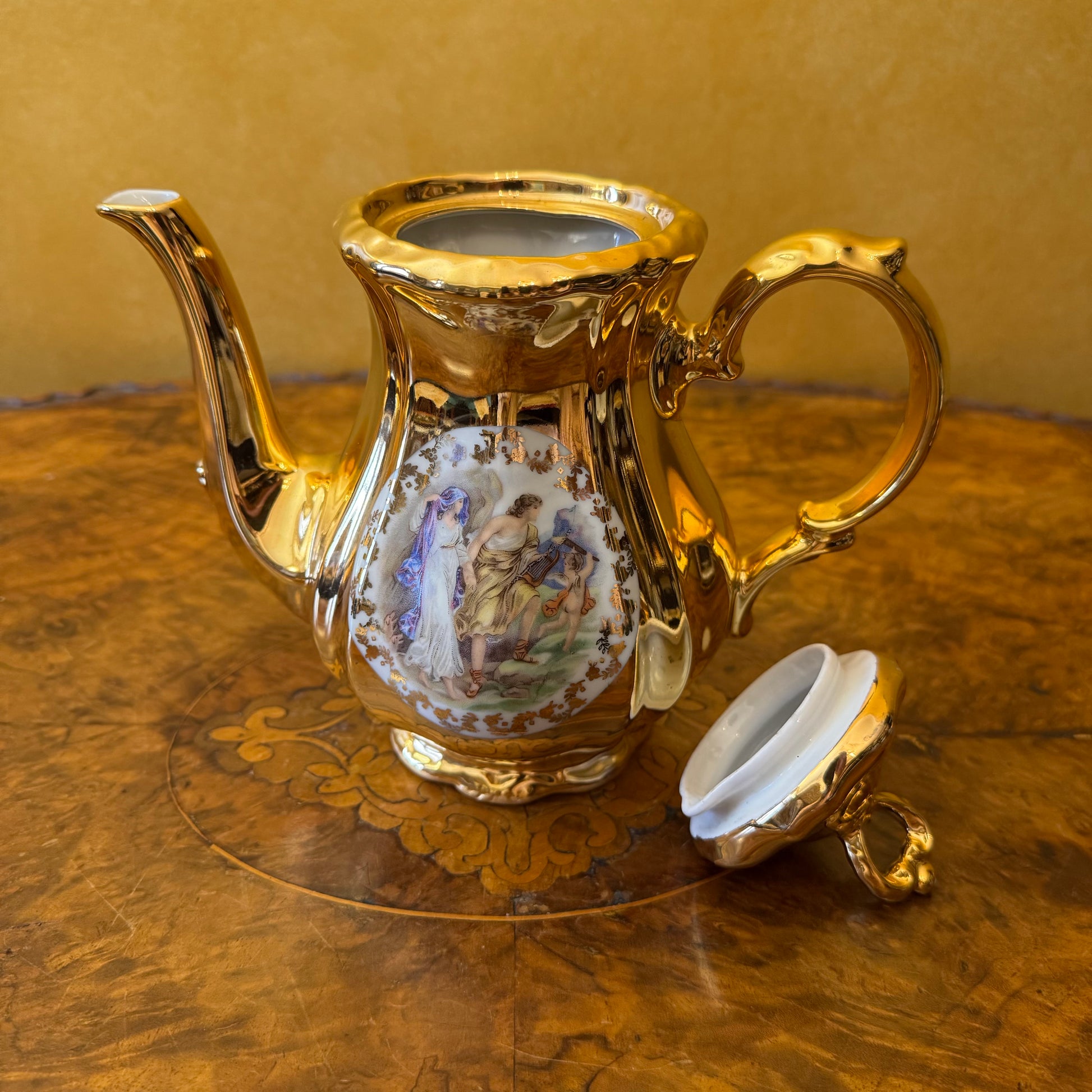 Golden Bareuther Bavaria Demitasse Coffee Set