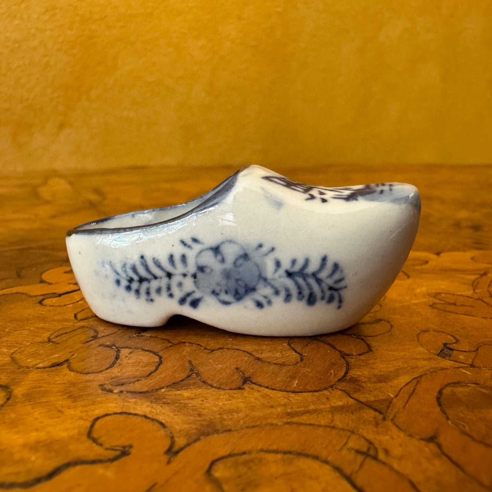 Hand Painted Floral/Windmill Clog Shoe