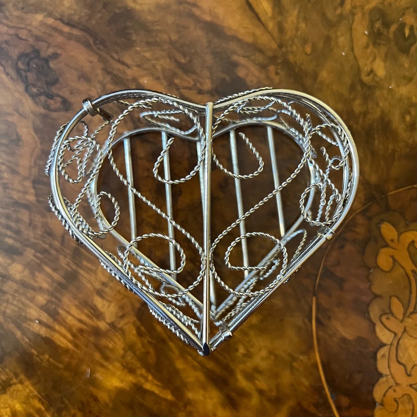 Heart Shape Open Box