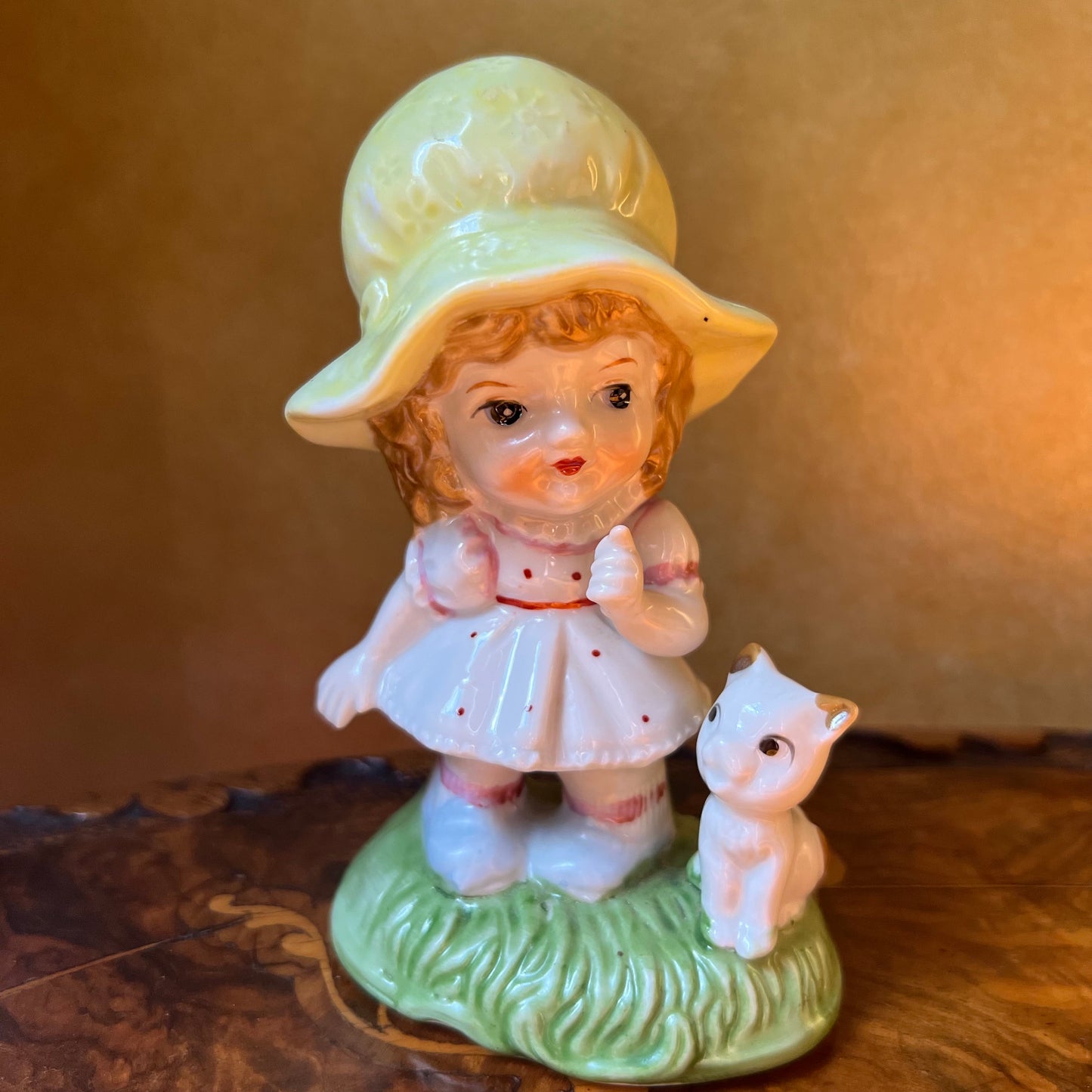 Vintage Duncan Royale Little Girl With Cat Figurine