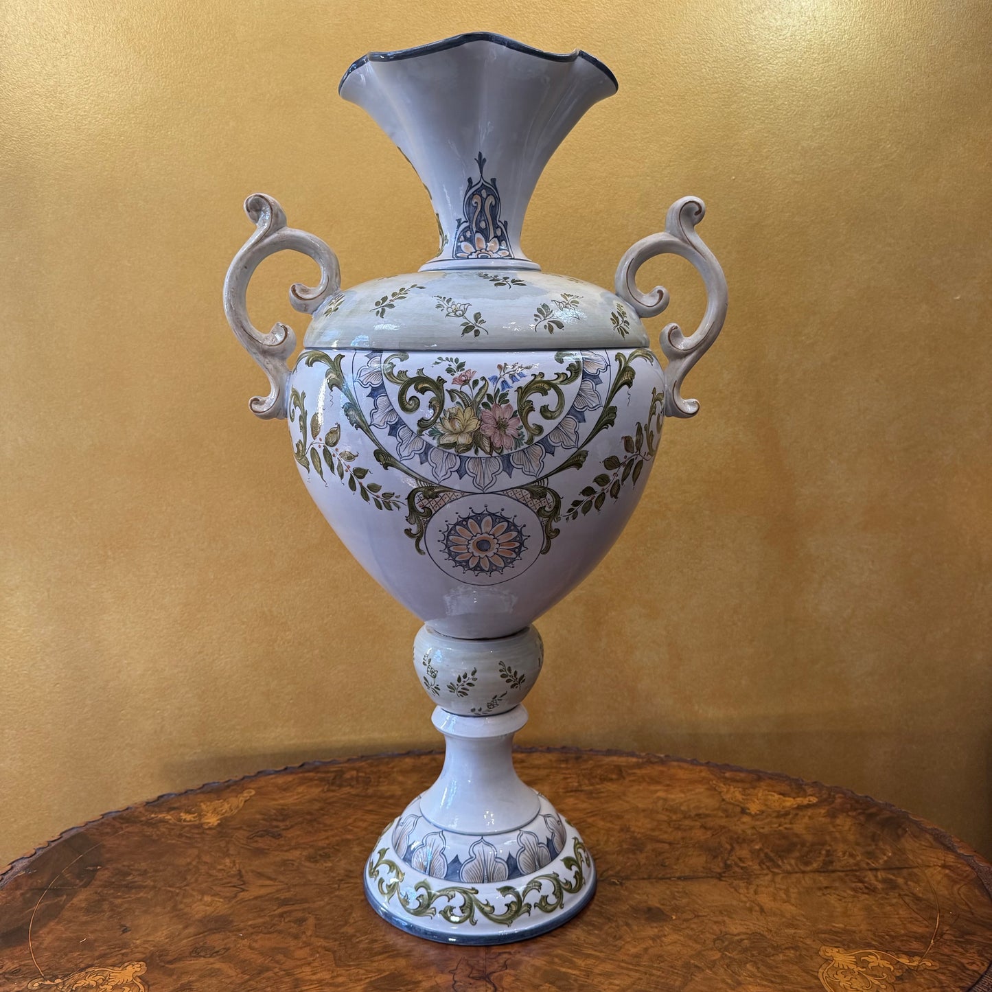 Antique Manufactures Richelieu Large Hand-Painted Vase