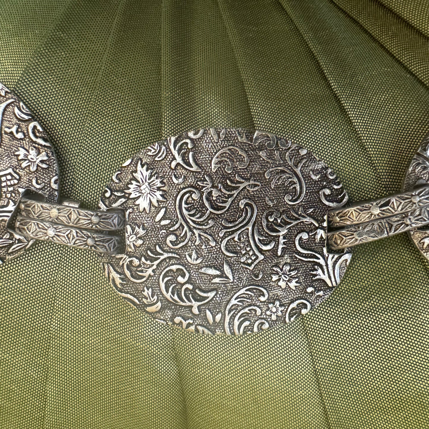 Vintage Silver Toned Belt Or Necklace
