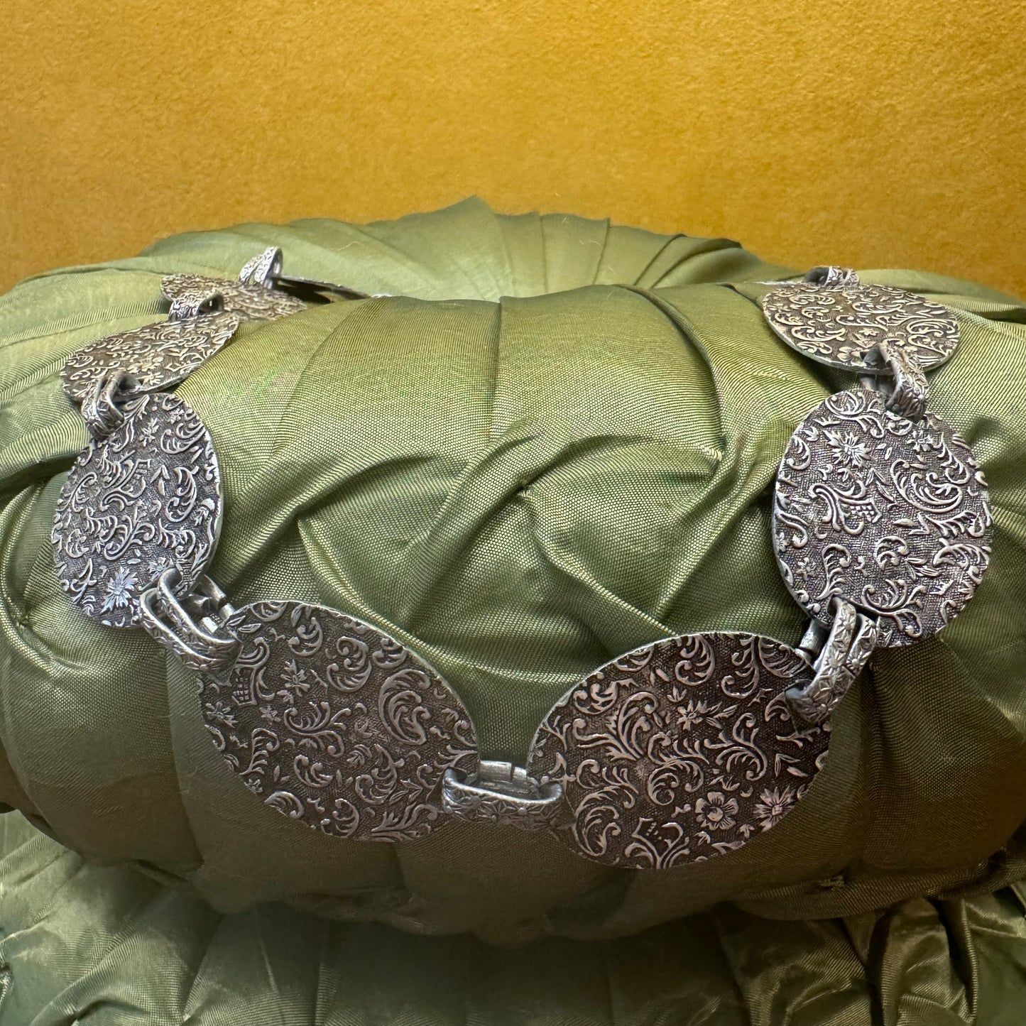 Vintage Silver Toned Belt Or Necklace