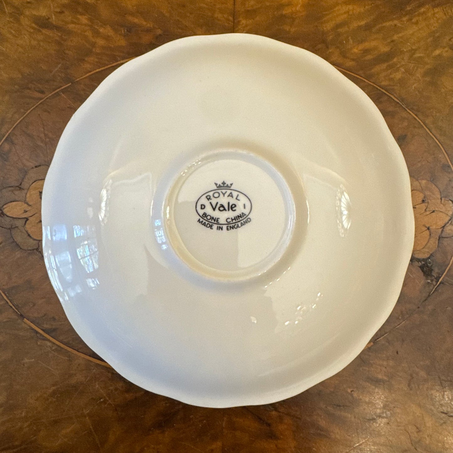 Royal Vale Star Print Tea Cup & Saucer