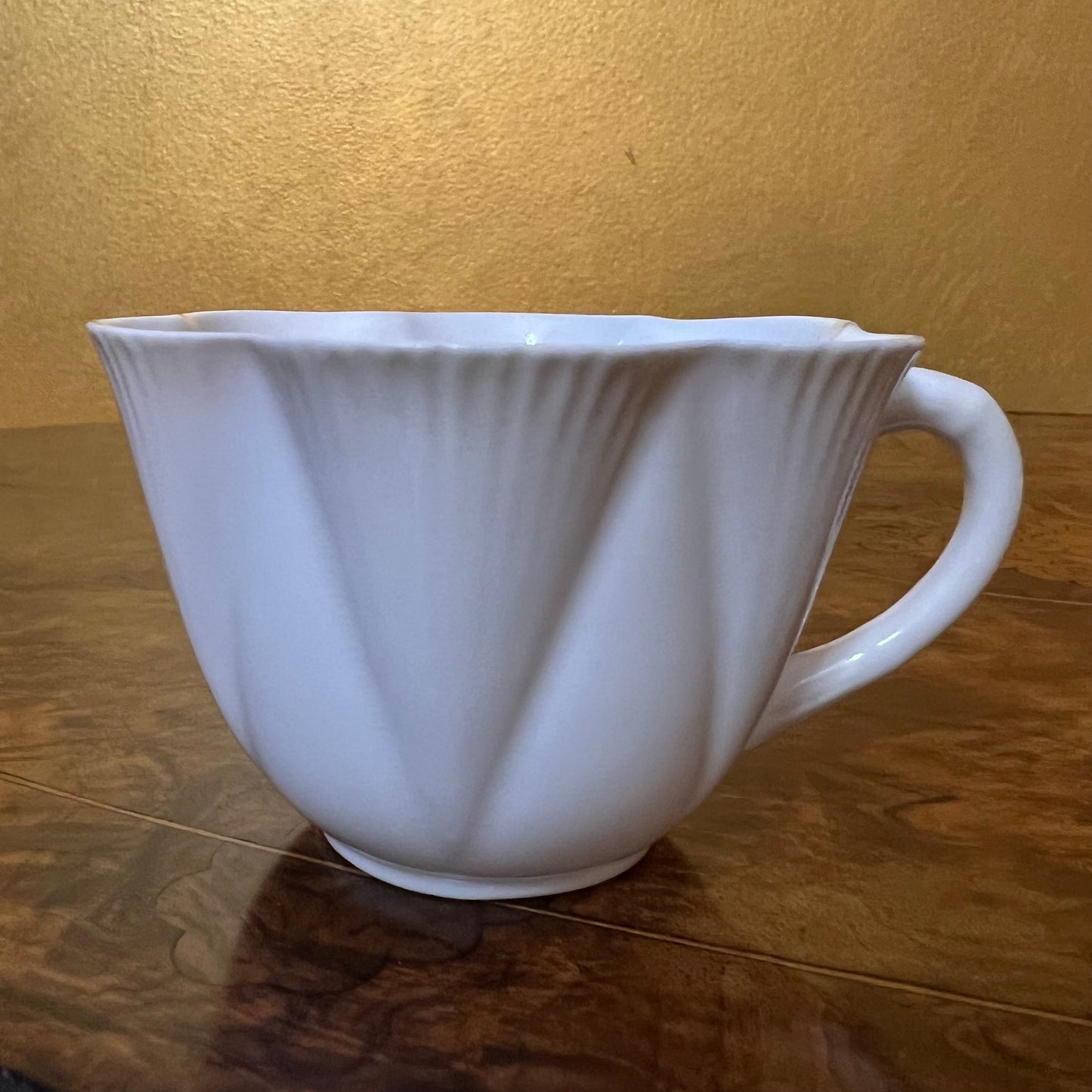 Vintage Shelley Dainty White Tea Cup & Saucer