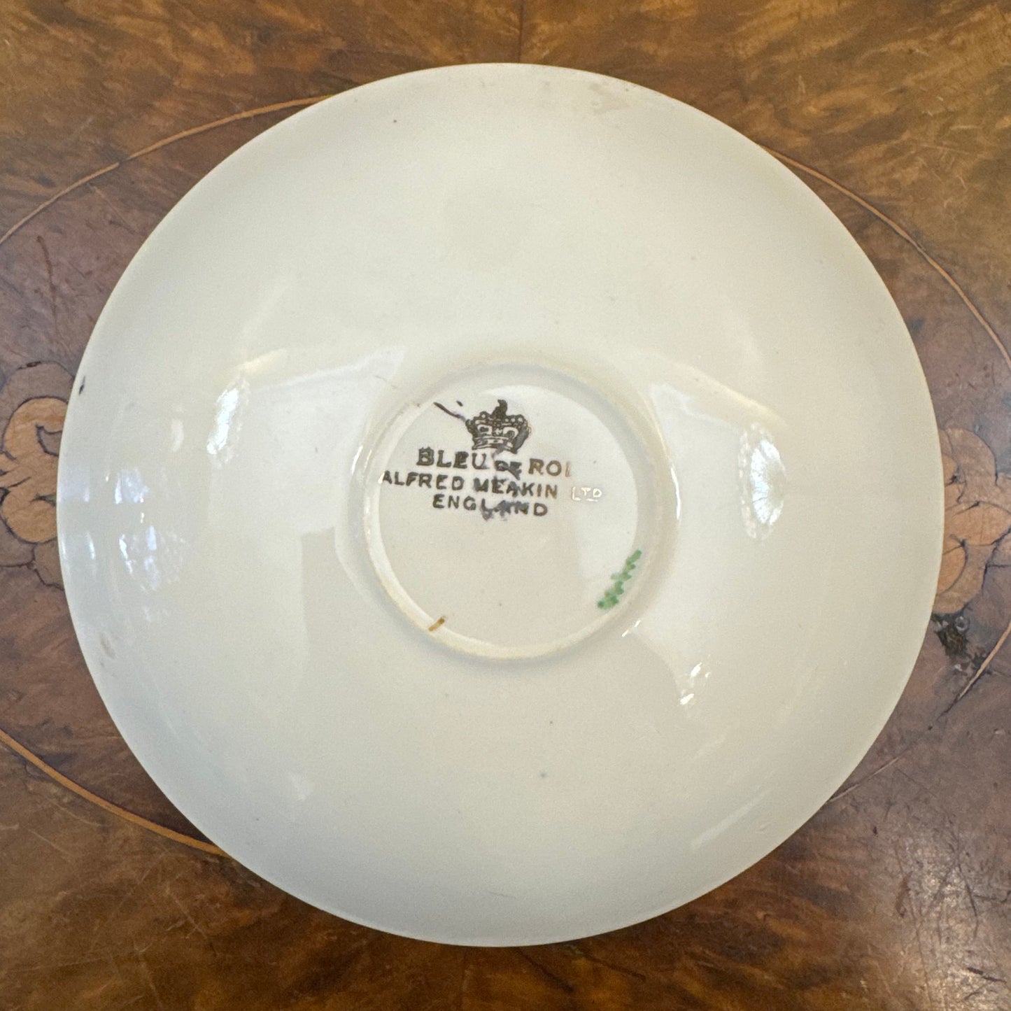 Vintage Alfred Meakin Bleu de Roi Saucer