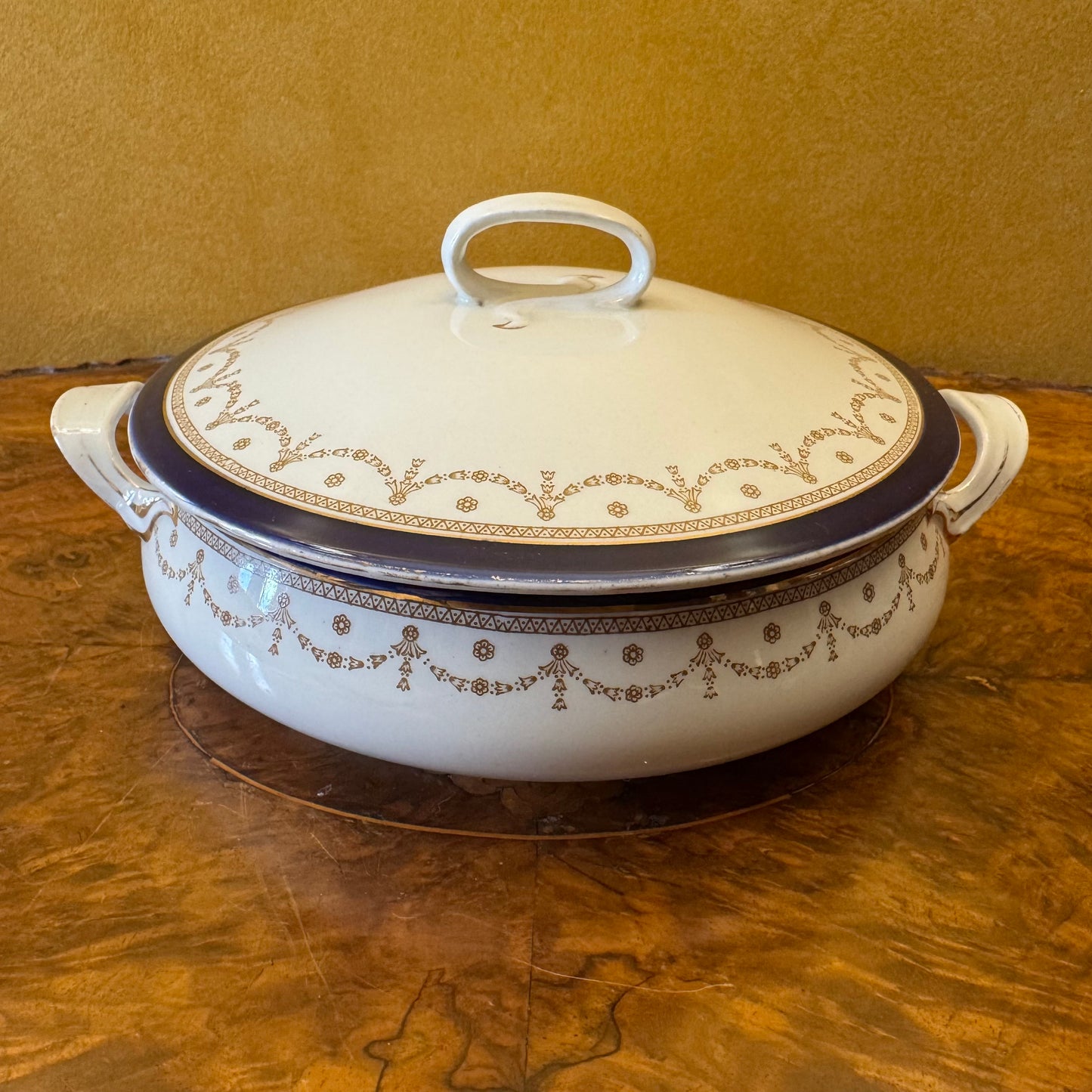 Vintage Alfred Meakin Bleu De Roi Serving Bowl with Handles & Lid