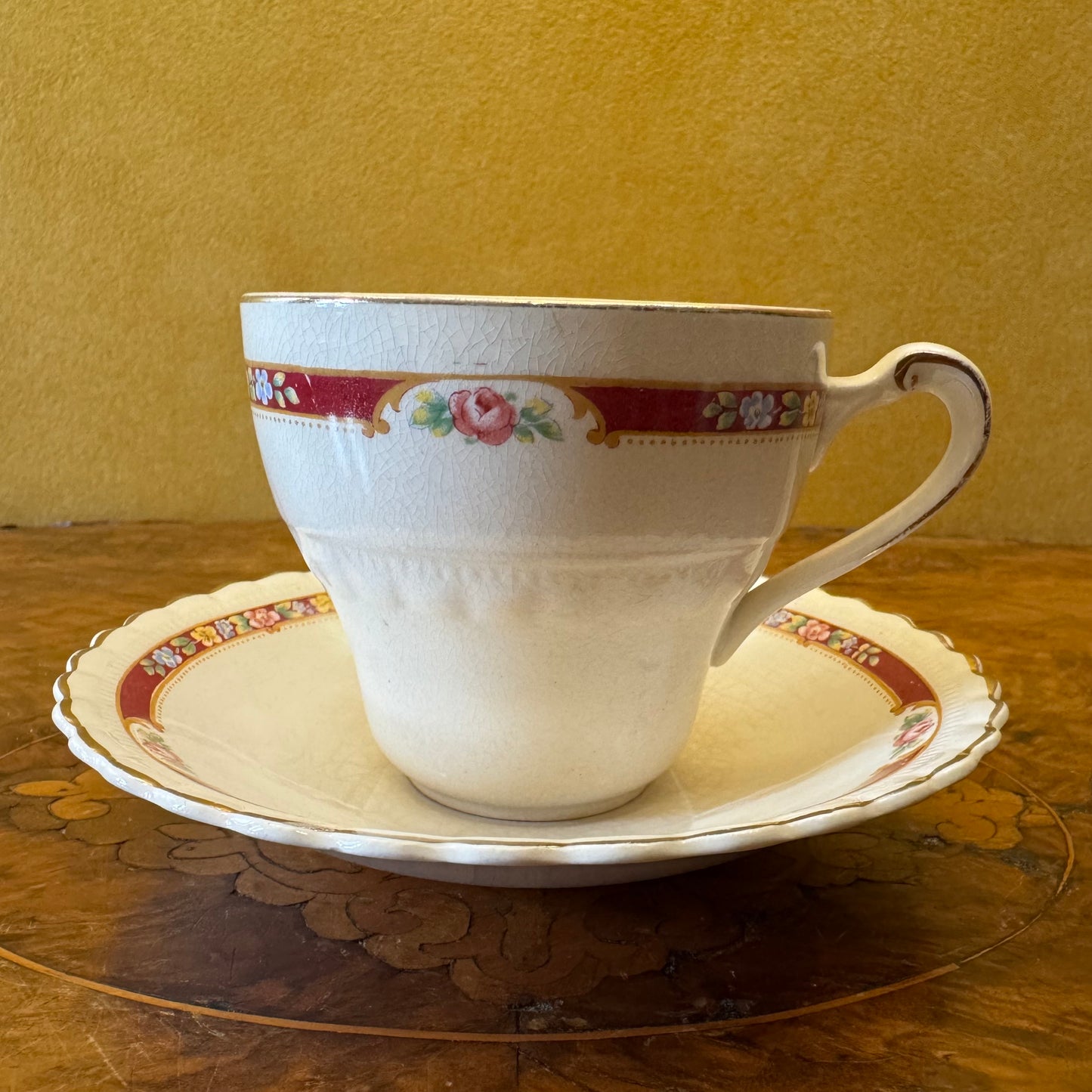 Vintage J & G Meakin Floral Border Print 20 Piece Dinner Set