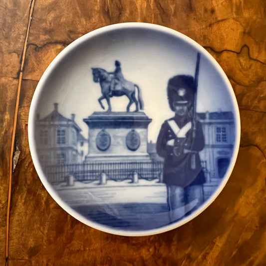 Royal Copenhagen Royal Guard Miniature Plate