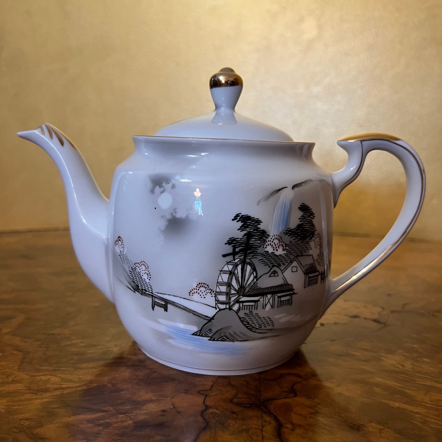 Vintage Hayasi Kutan Japanese Print Teapot