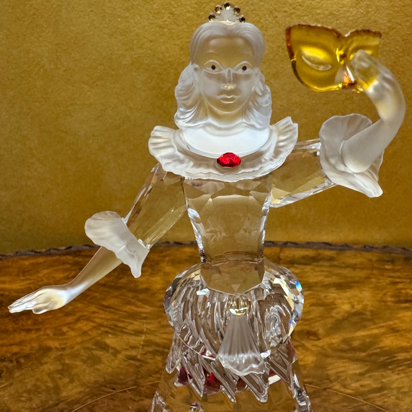 Swarovski Crystal Masquerade 2000 Columbine Figurine