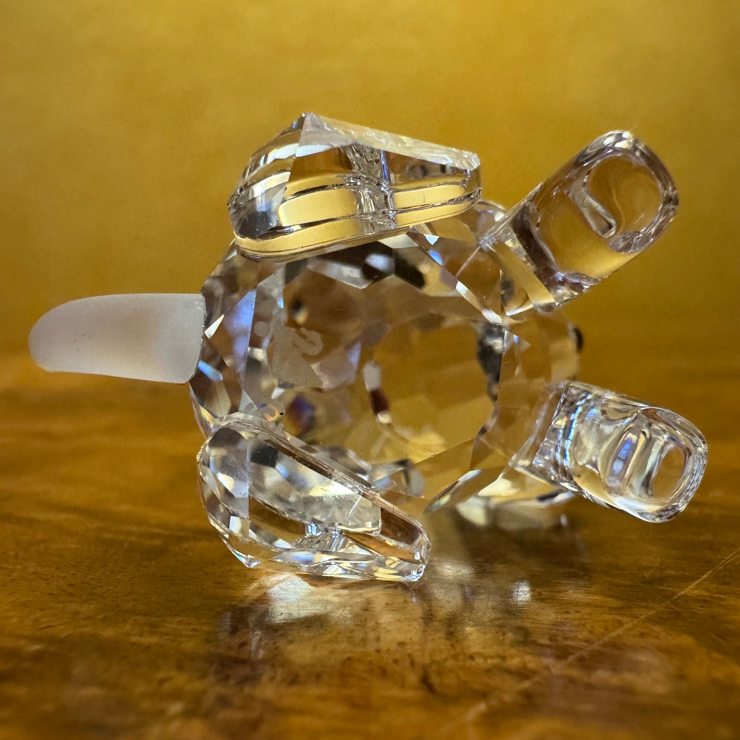 Swarovski Crystal Miniature Beagle Puppy Sitting Figurine
