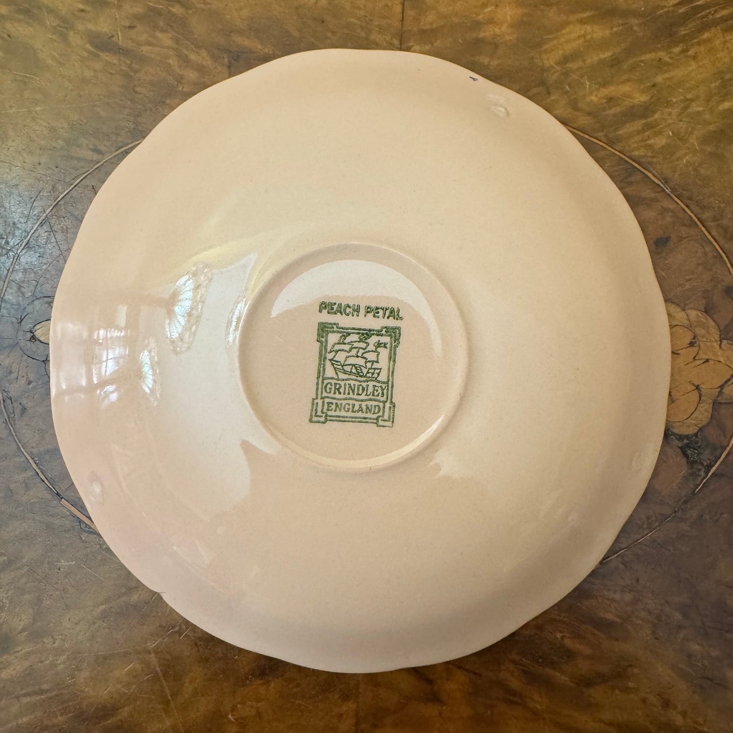 Vintage Grindley Peach Petal Gold Trim 40 Piece Dinner Set