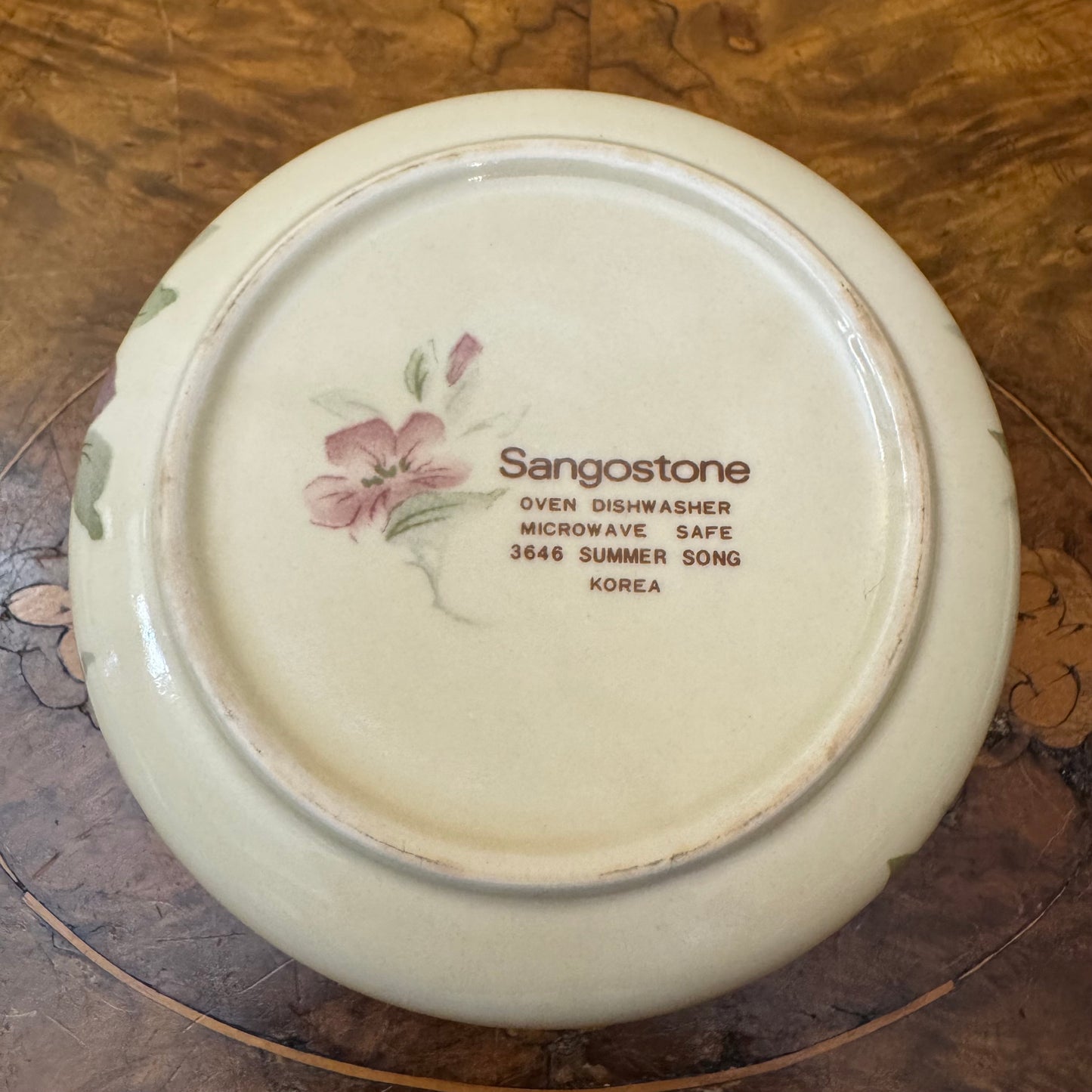 Sangostone Summer Song Bowl With Lid Oven Dish Or Trinket Box