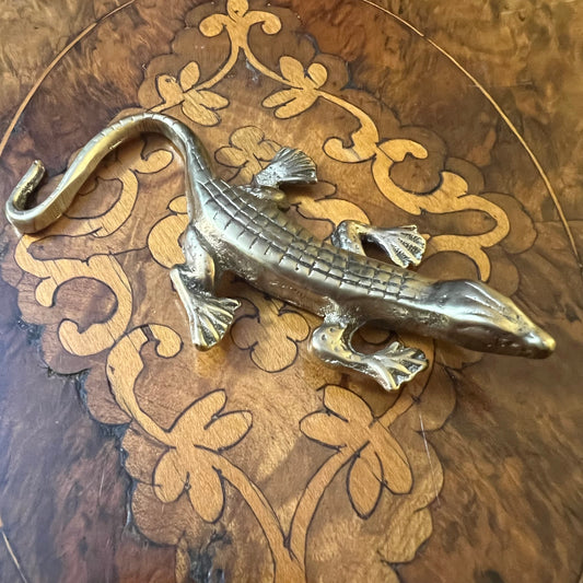 Vintage Brass Small Lizard