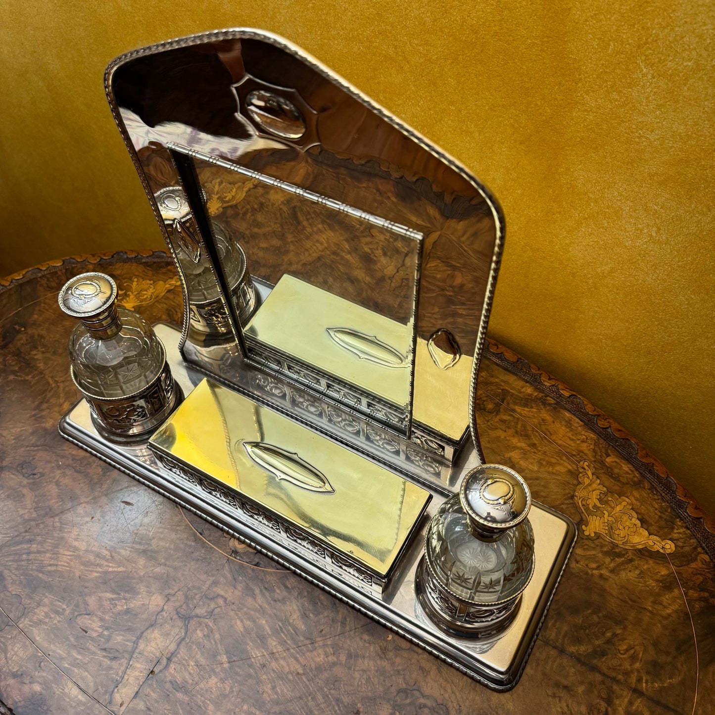 Art Nouveau Mirror Vanity Set
