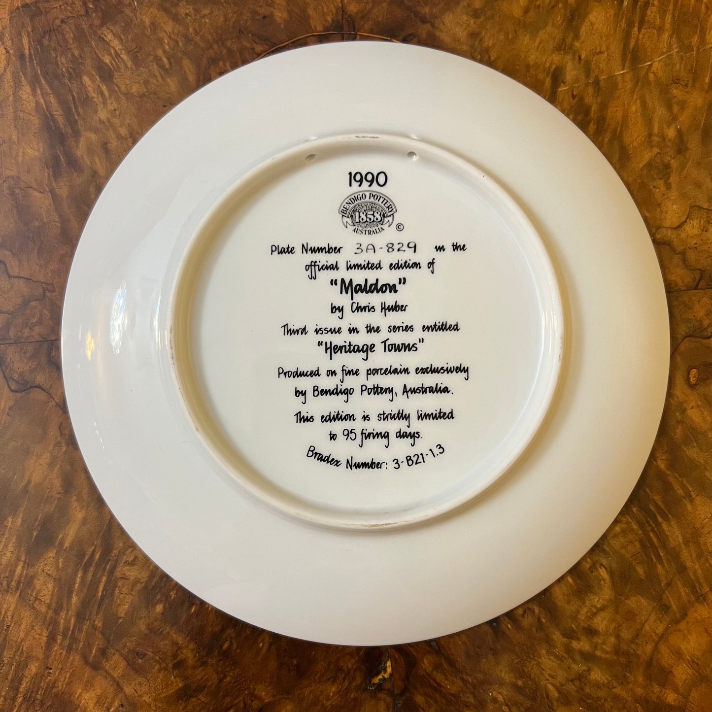 Bendigo Pottery Heritage Town Maldon Collectors Plate