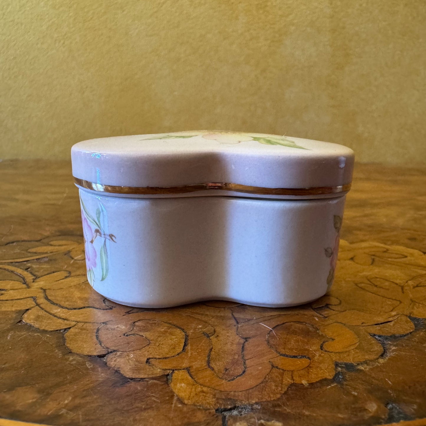 Vintage Royal Worcester Palissy Trinket Box