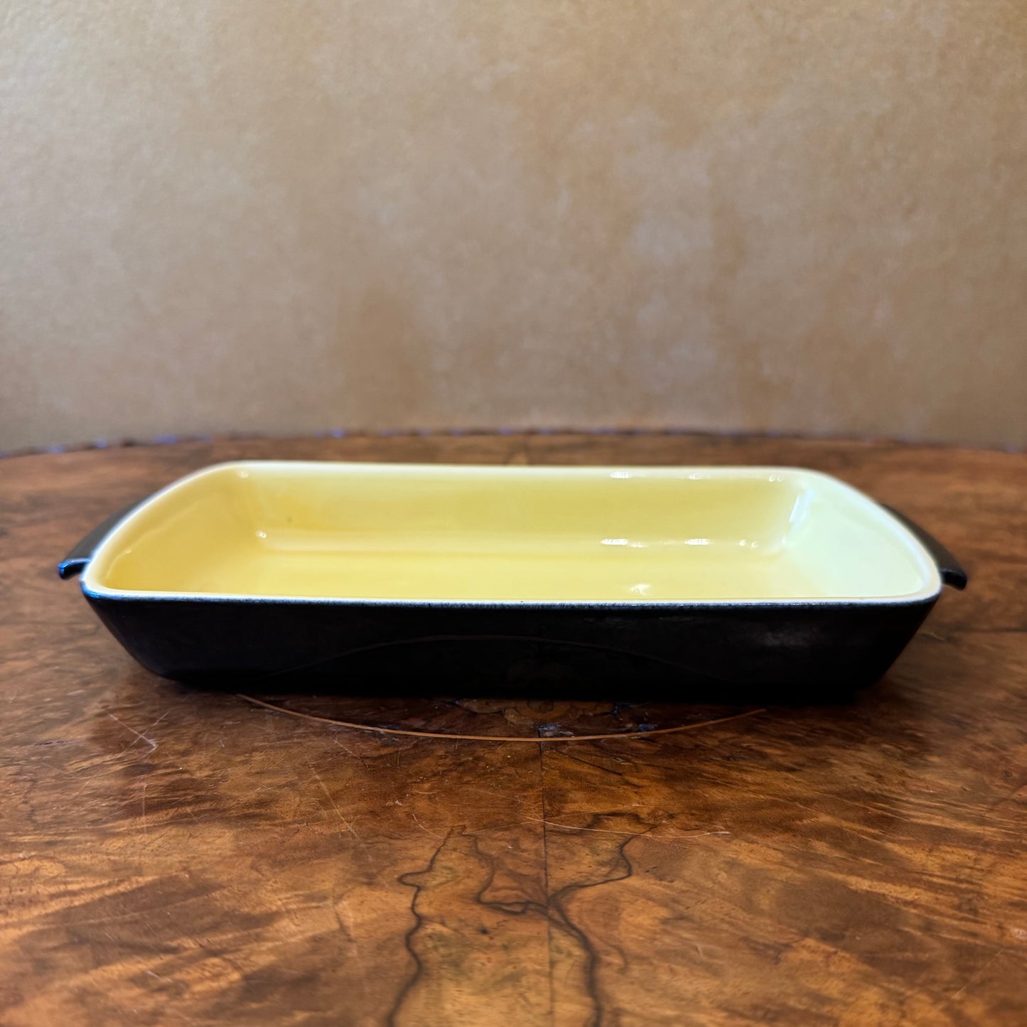 Villeroy & Boch Yellow & Black Baking Dish