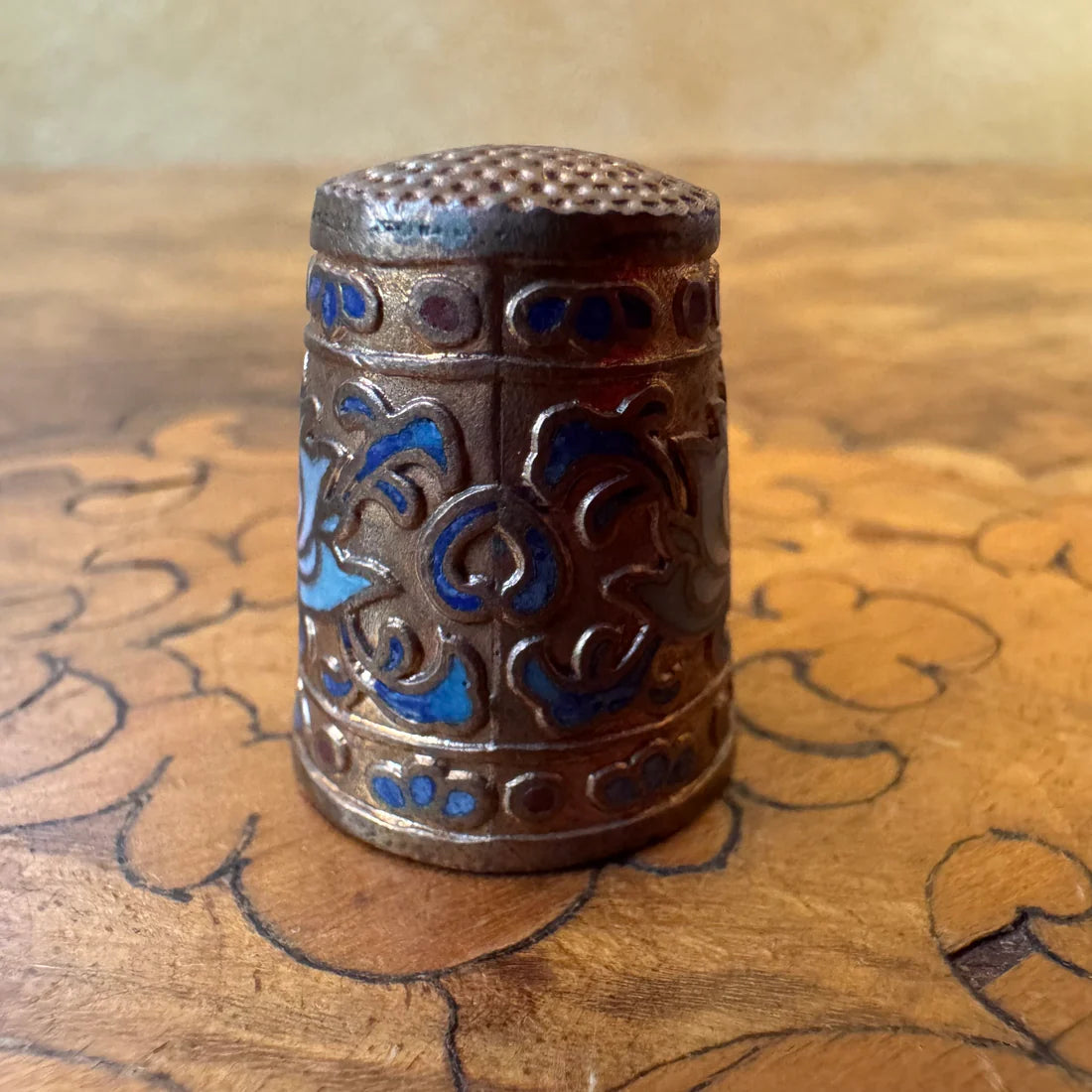 Cloisonné Enamel Inlay Water Lily Copper Thimble