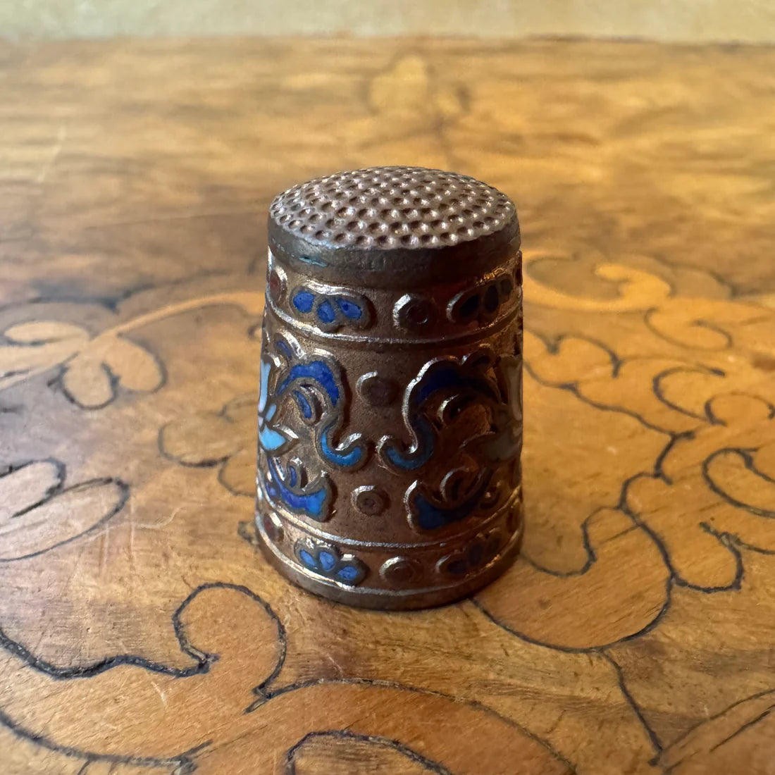 Cloisonné Enamel Inlay Water Lily Copper Thimble