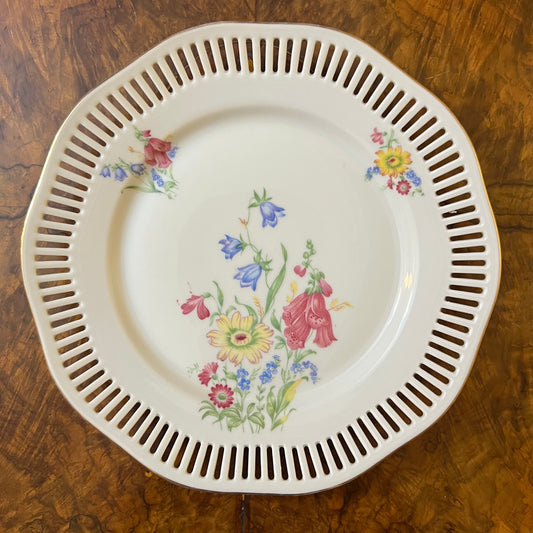 Foreign Floral Print Open Border Detail Plate