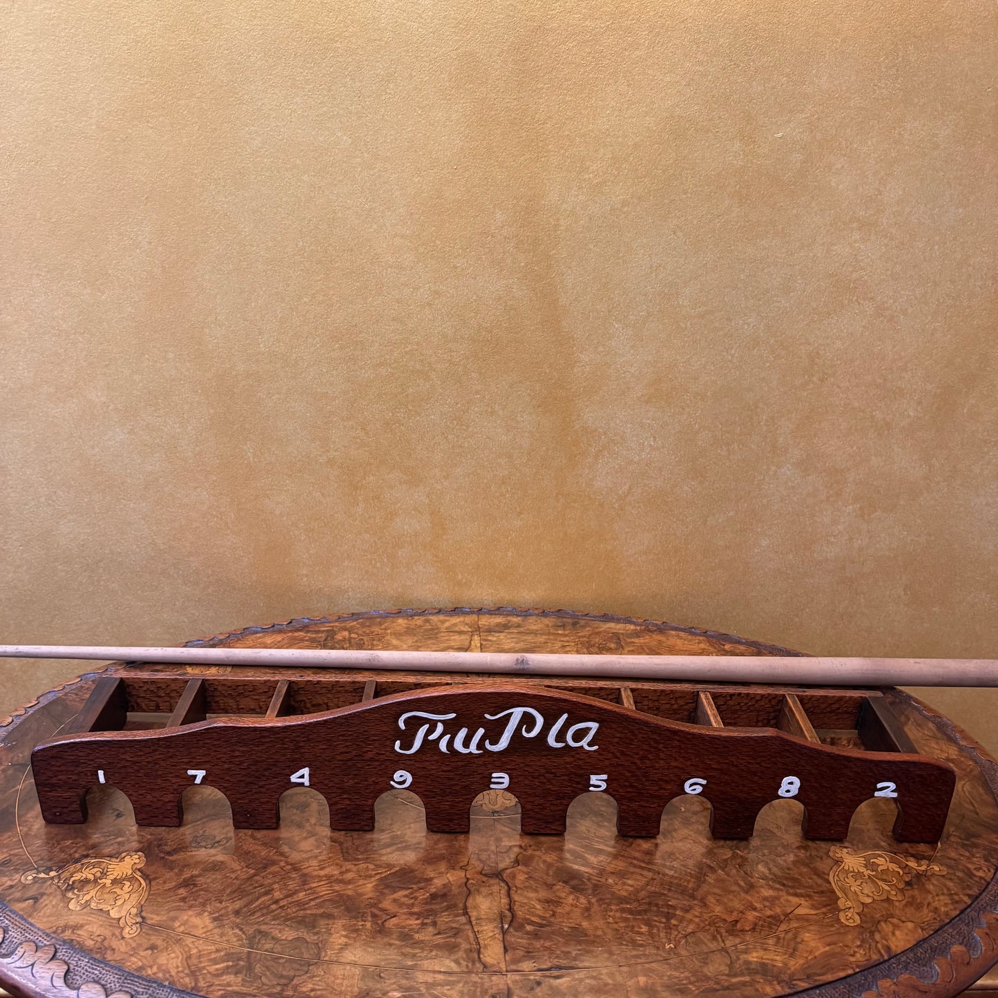 Vintage Tru Pla Rack & Bobs Balls Game