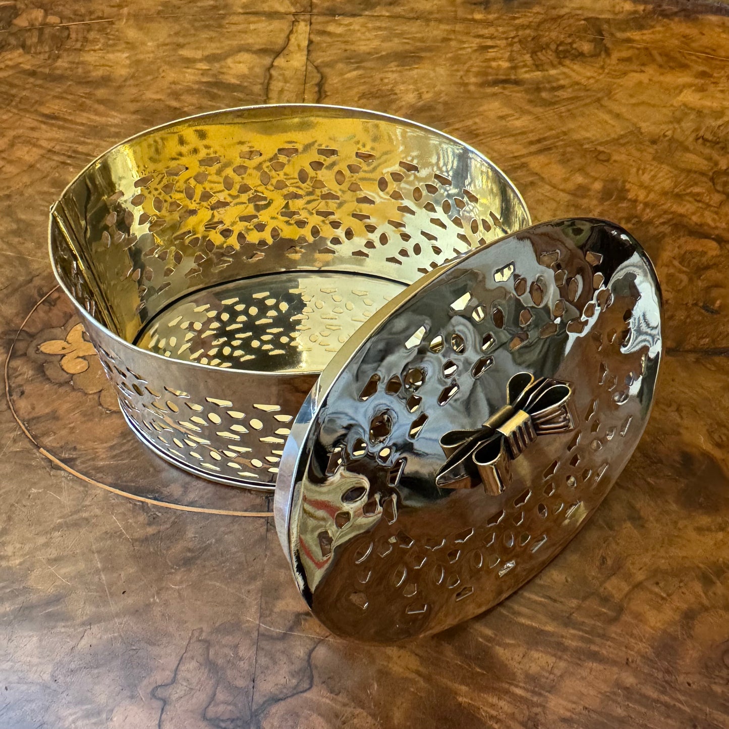 Vintage Brass Cutout Oval Trinket Box