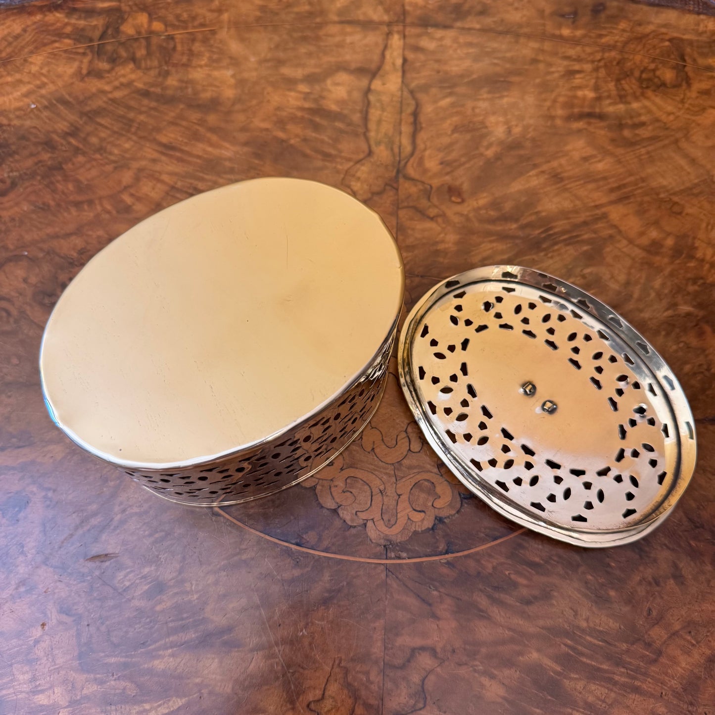 Vintage Brass Cutout Oval Trinket Box