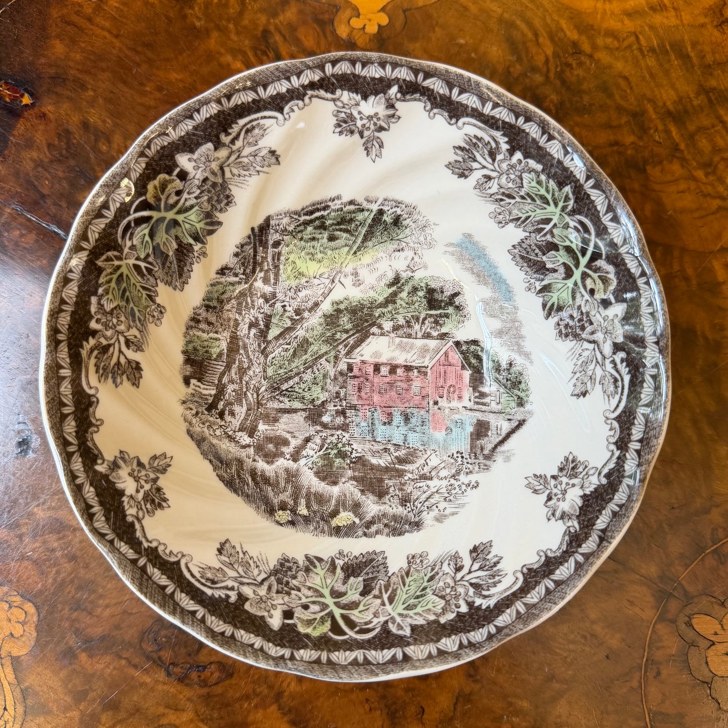 Vintage Johnson Brother The Friends Village 20 Piece Dinner Set