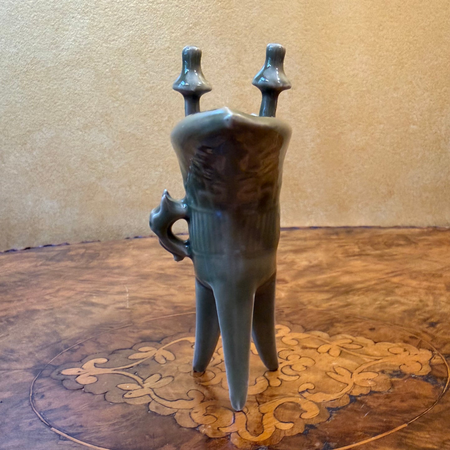 Chinese Song Porcelain Yaozhou Kiln Green Glaze Three Foot Cup