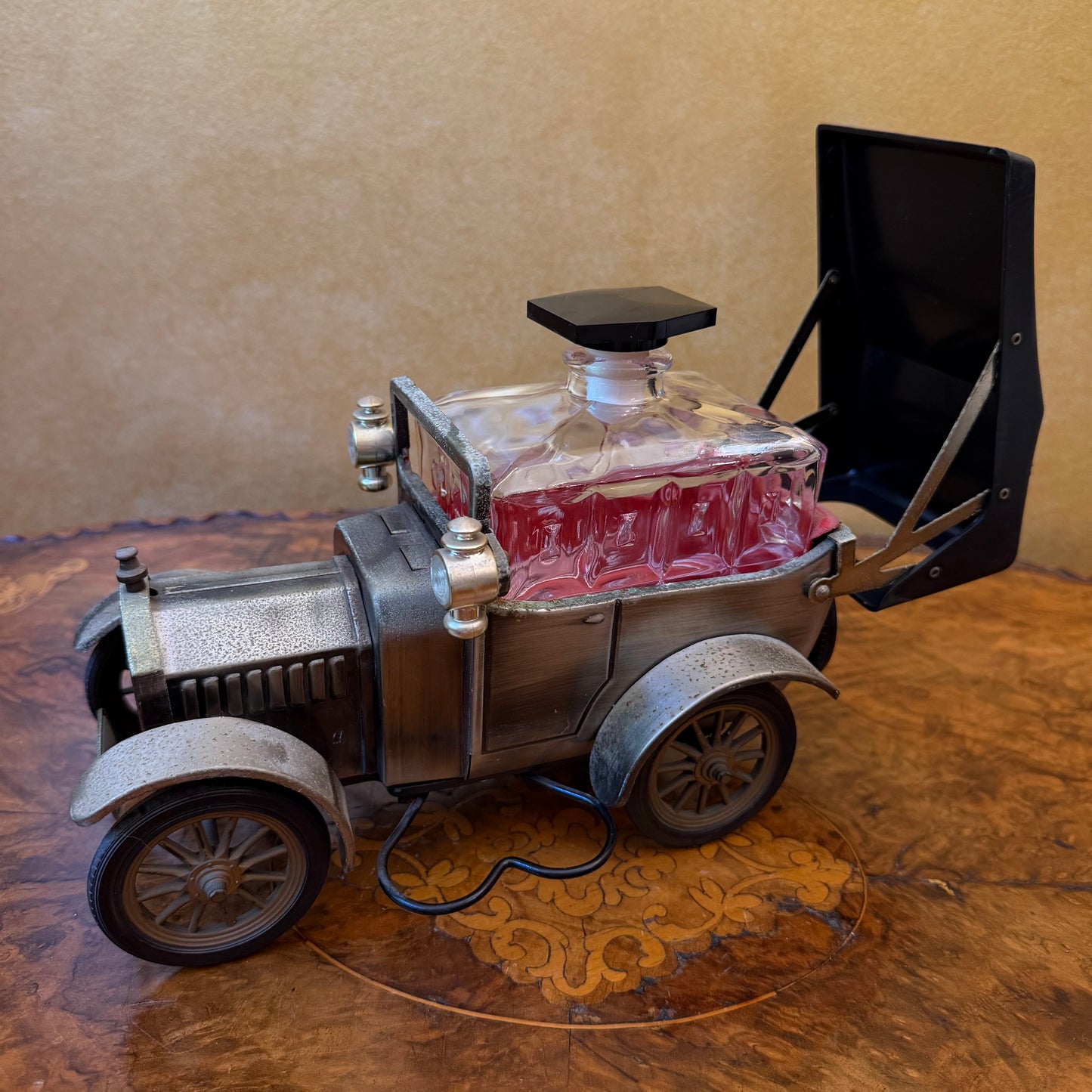 Vintage Barware Ford Model-T Bar Car Liquor Decanter