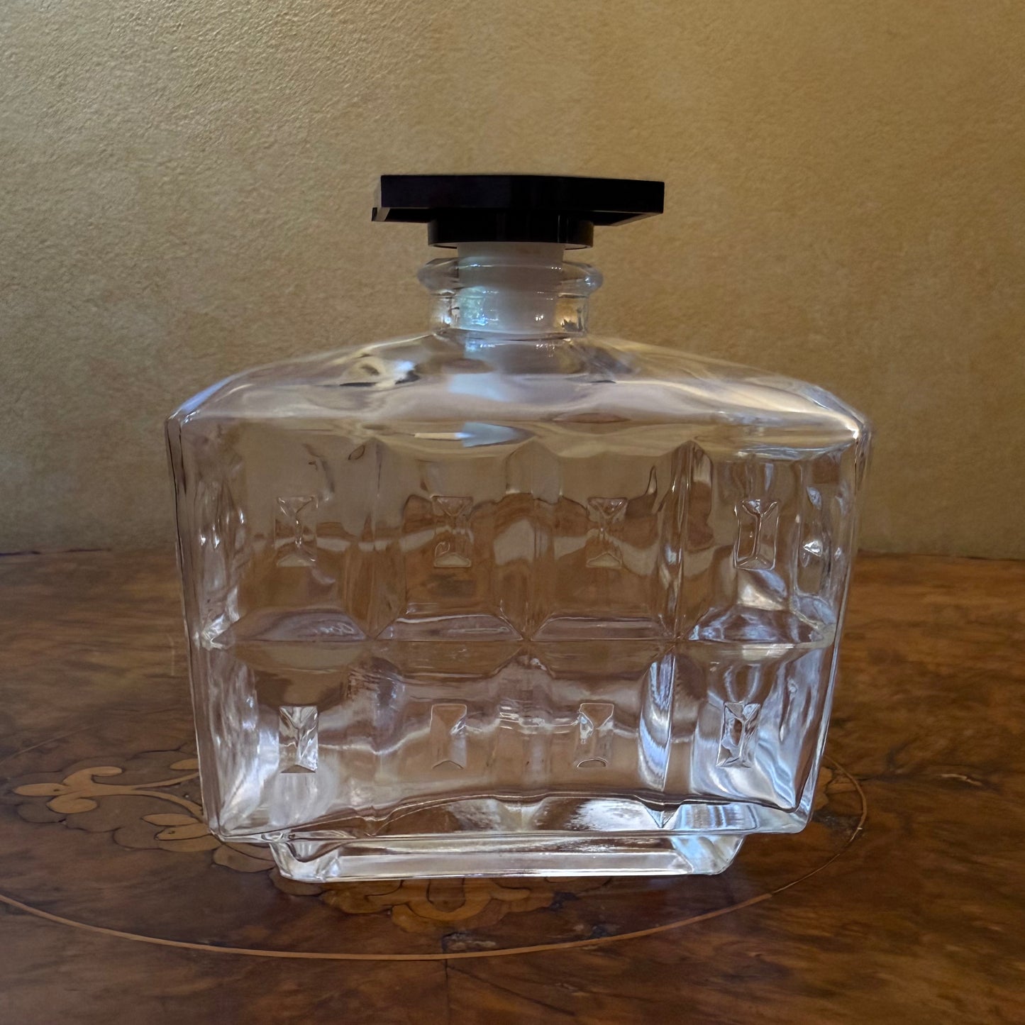 Vintage Barware Ford Model-T Bar Car Liquor Decanter