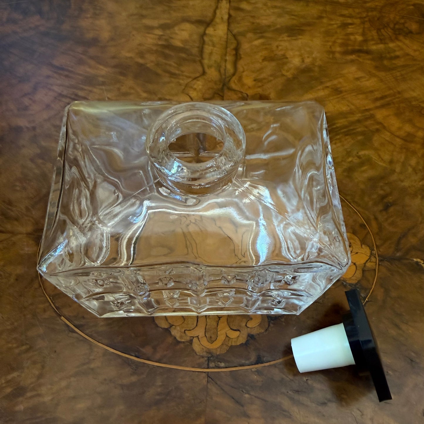 Vintage Barware Ford Model-T Bar Car Liquor Decanter