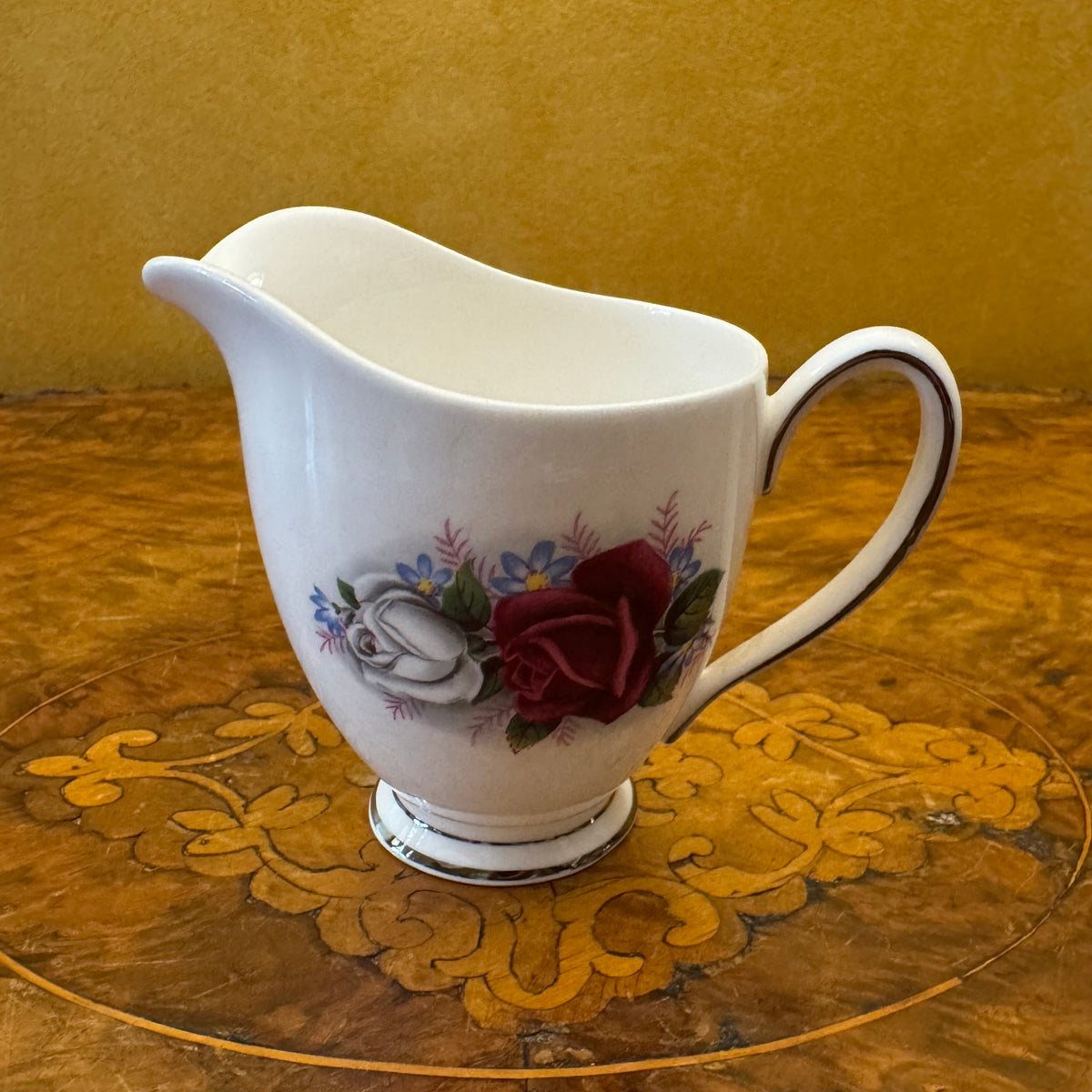 Vintage Queen Anne Duet Milk Creamer Jug & Sugar Bowl Set