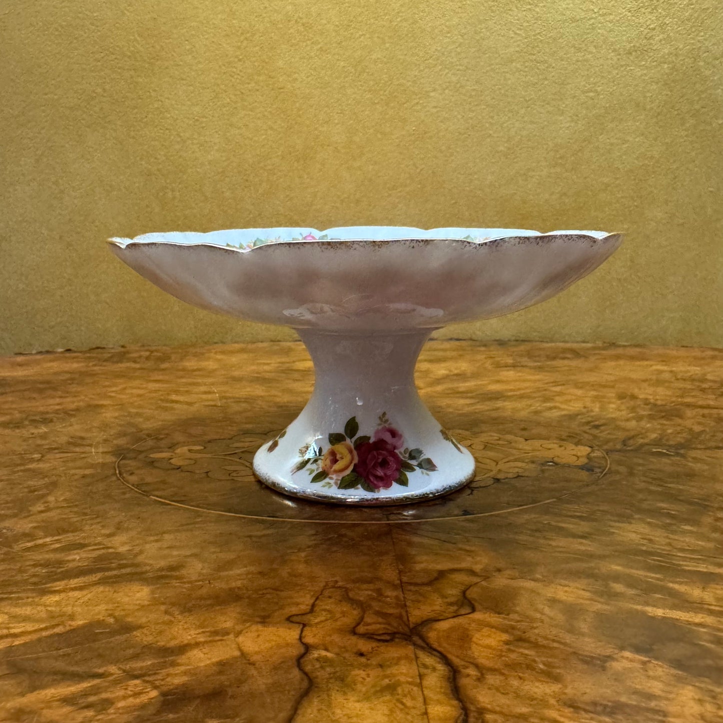 Cottage Rose Floral Print Display Dish On Stand