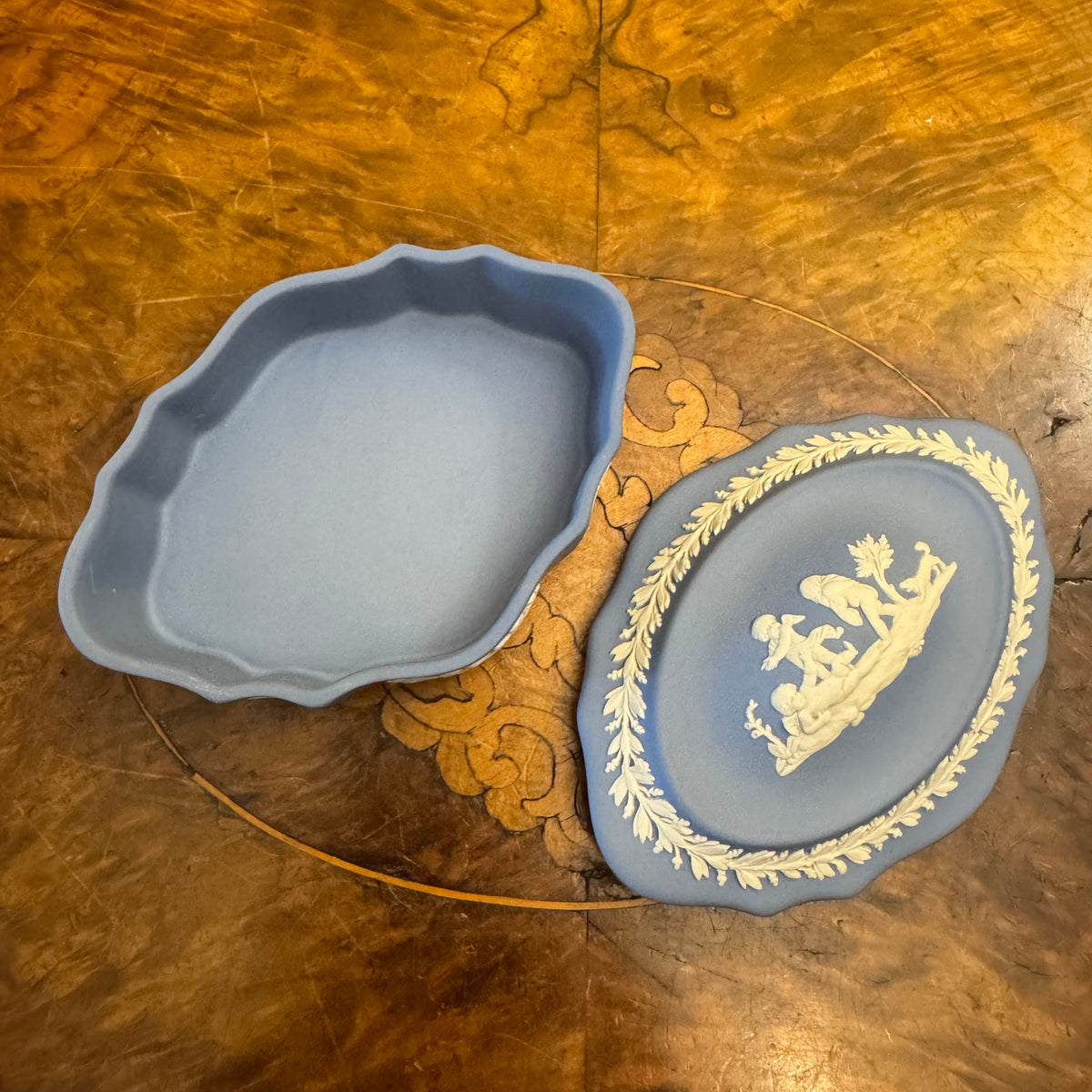 Vintage Wedgwood Jasperware Blue Cherubs Trinket Box
