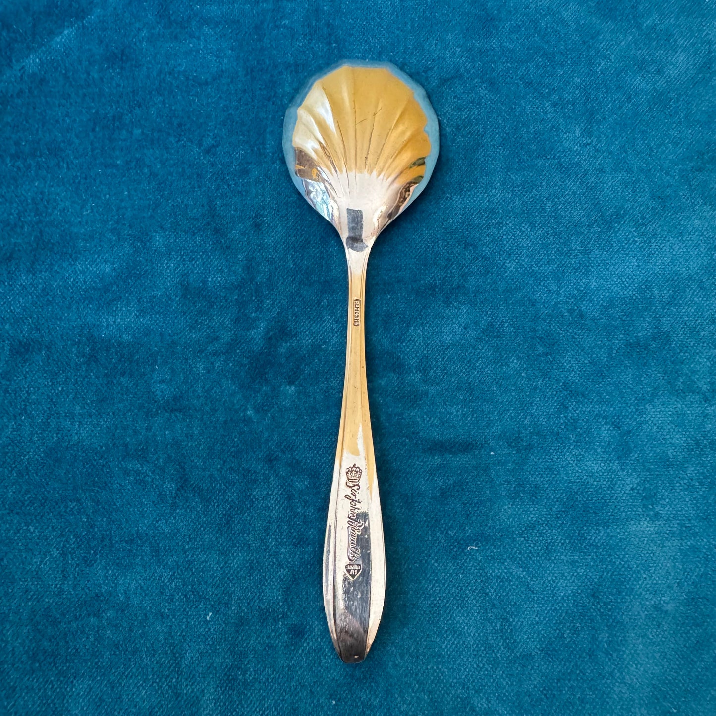 Vintage Sir John Bennett Silver Plate Shell Shaped Desserts Spoons Set Of Five