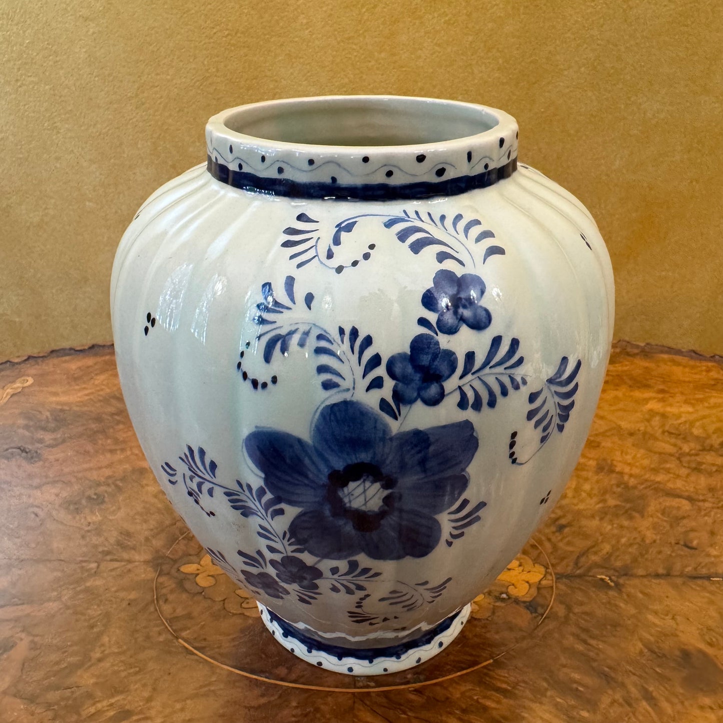 Vintage Deft Blue Blue & White Floral Lidded Vase Jar