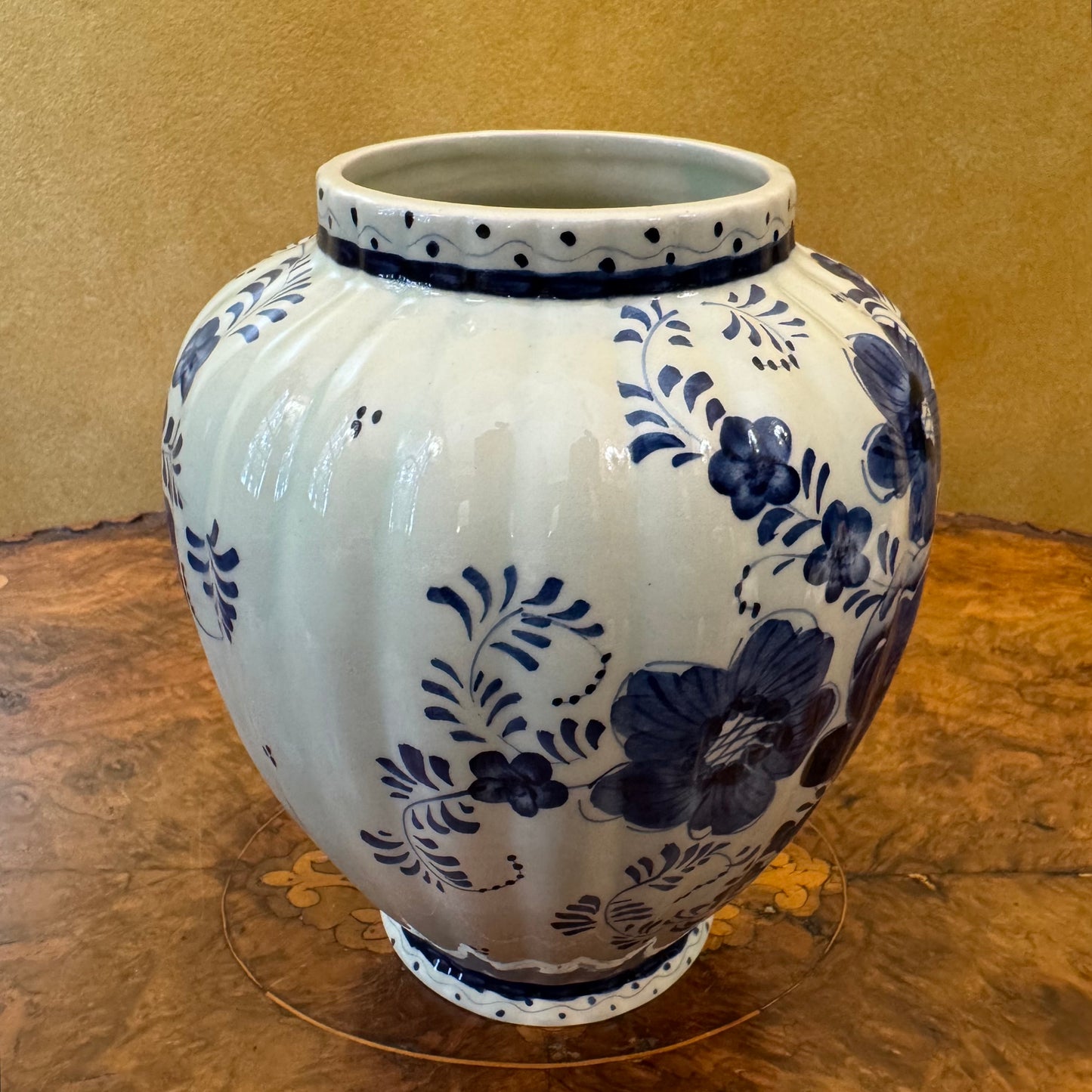 Vintage Deft Blue Blue & White Floral Lidded Vase Jar