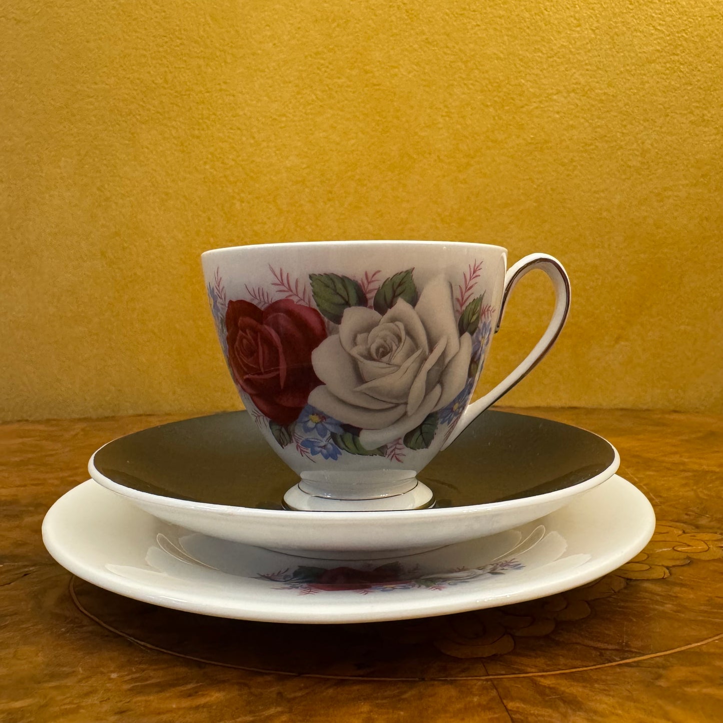 Vintage Queen Anne Duet Tea Cup Trio Set