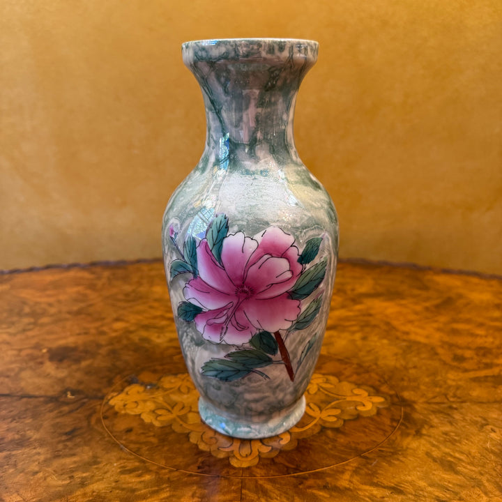 Vintage Chinese Floral Print Vase