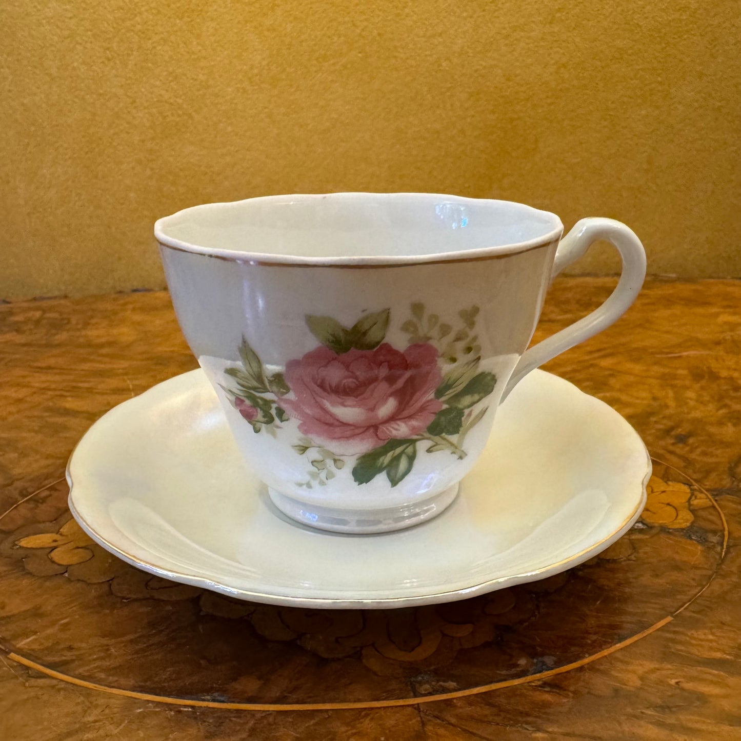 Vintage Floral Print Tea Cup & Saucer