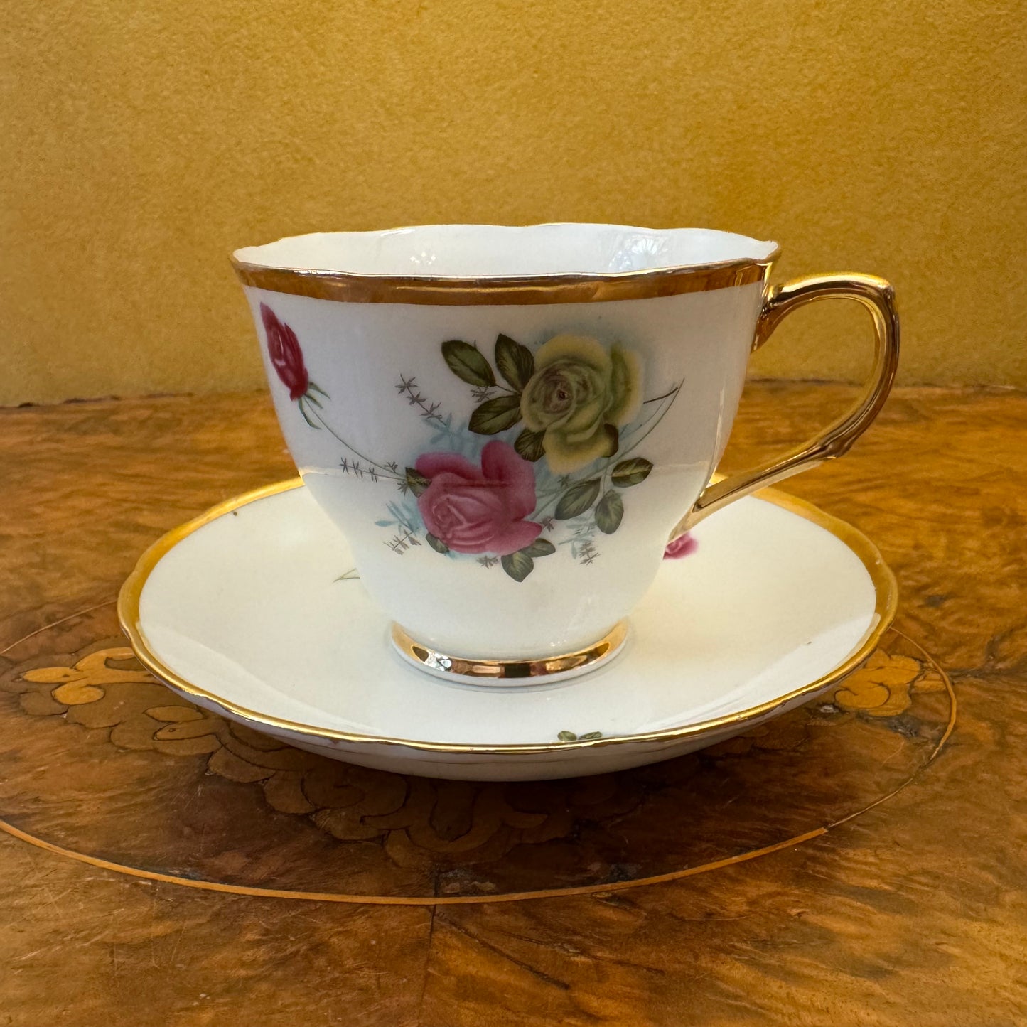 Vintage Floral Print Tea Cup & Saucer