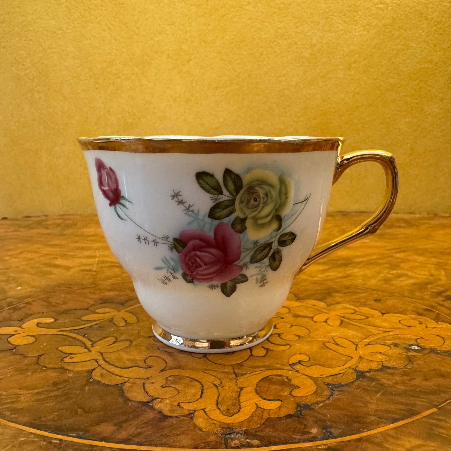 Vintage Floral Print Tea Cup & Saucer