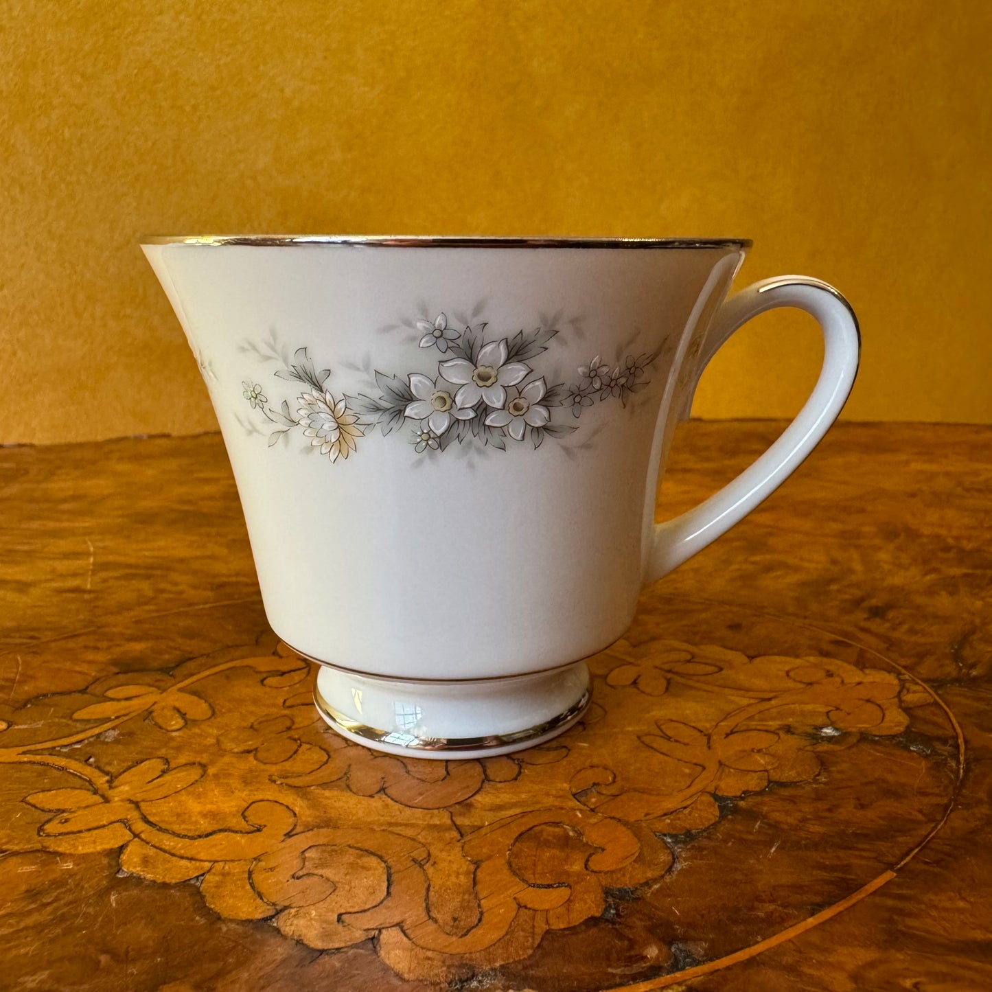 Noritake Melissa 24 Piece Tea Set