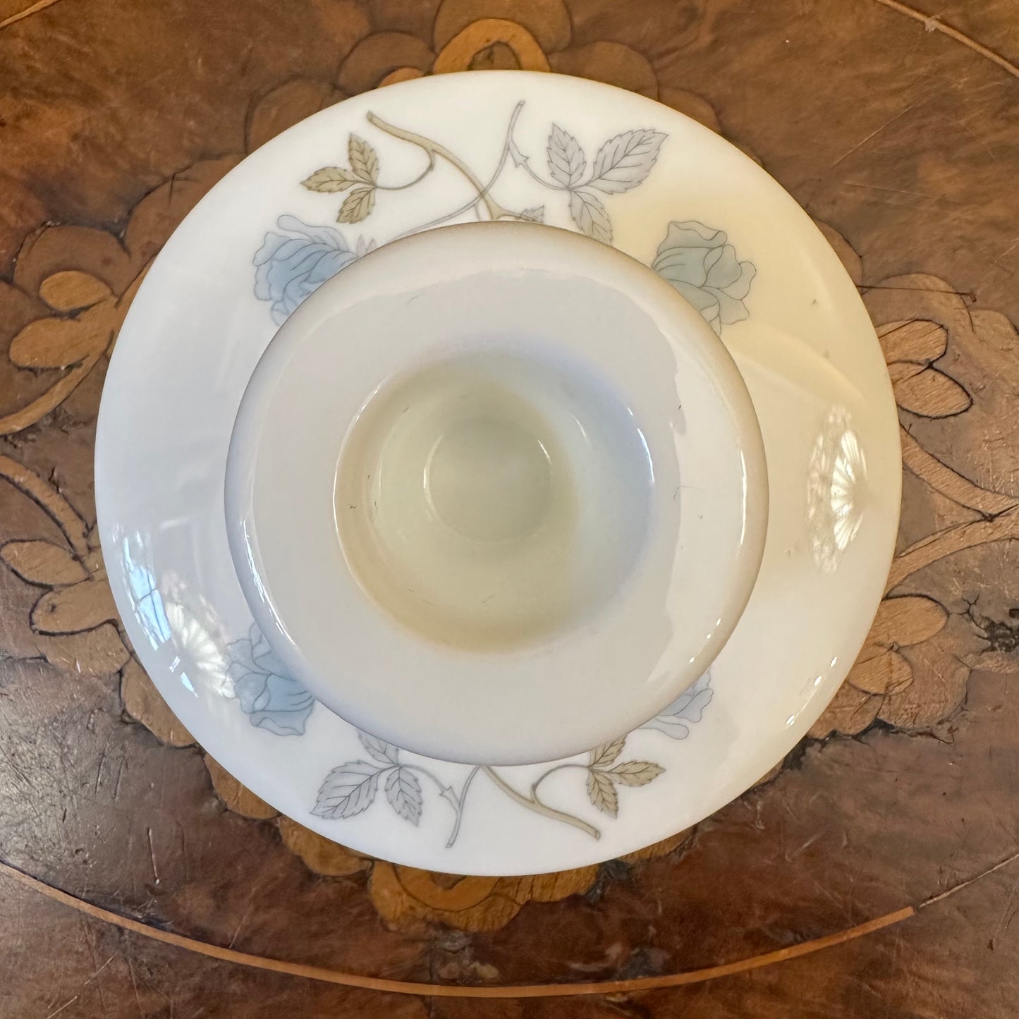 Ice Rose Candle Holder Wedgwood 