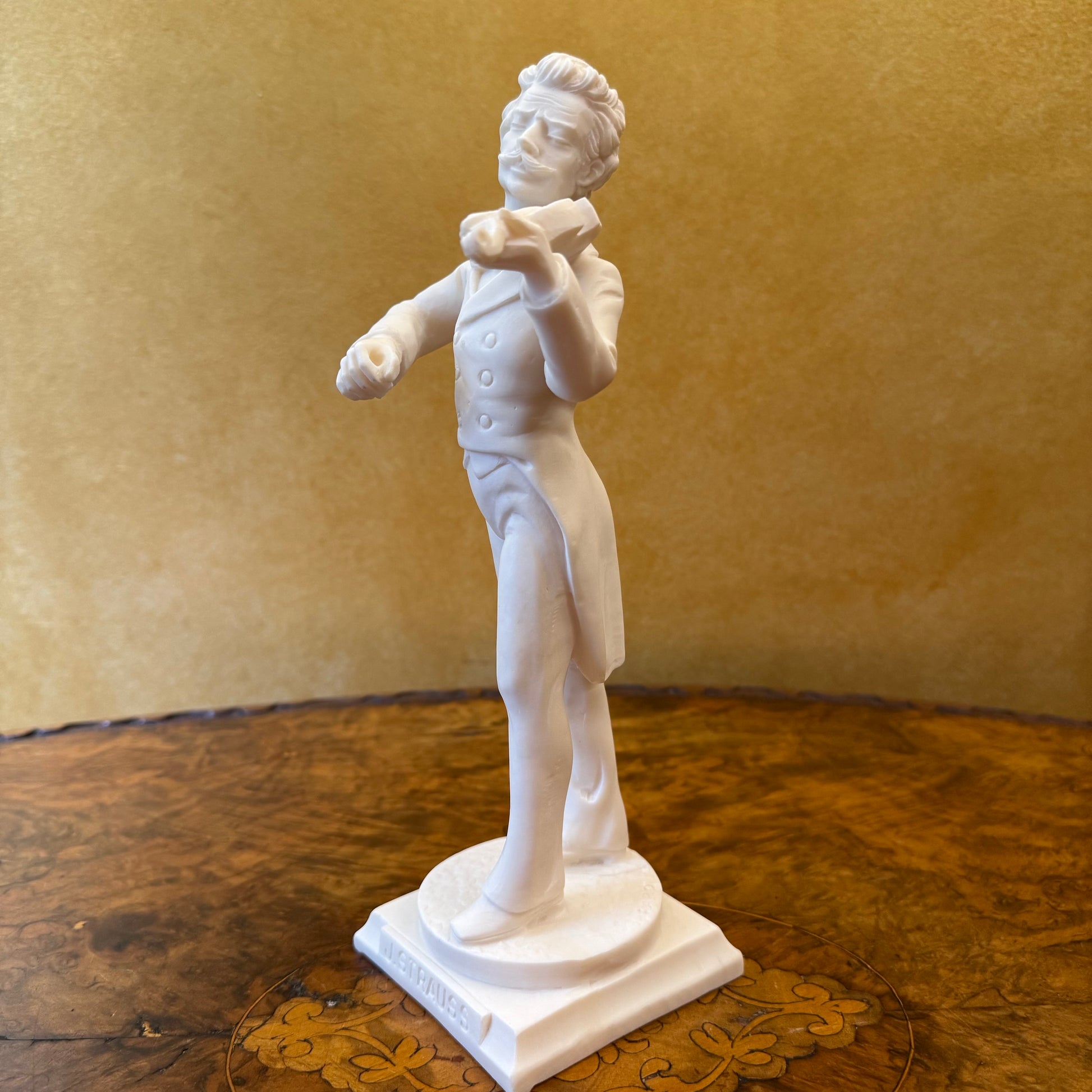 J.Strauss Violinist 