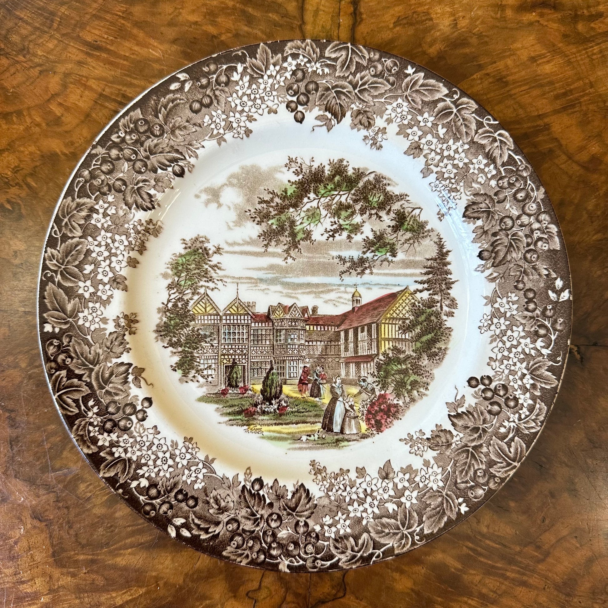 J & G Meakin Bramall Hall Cheshire Entree Plate