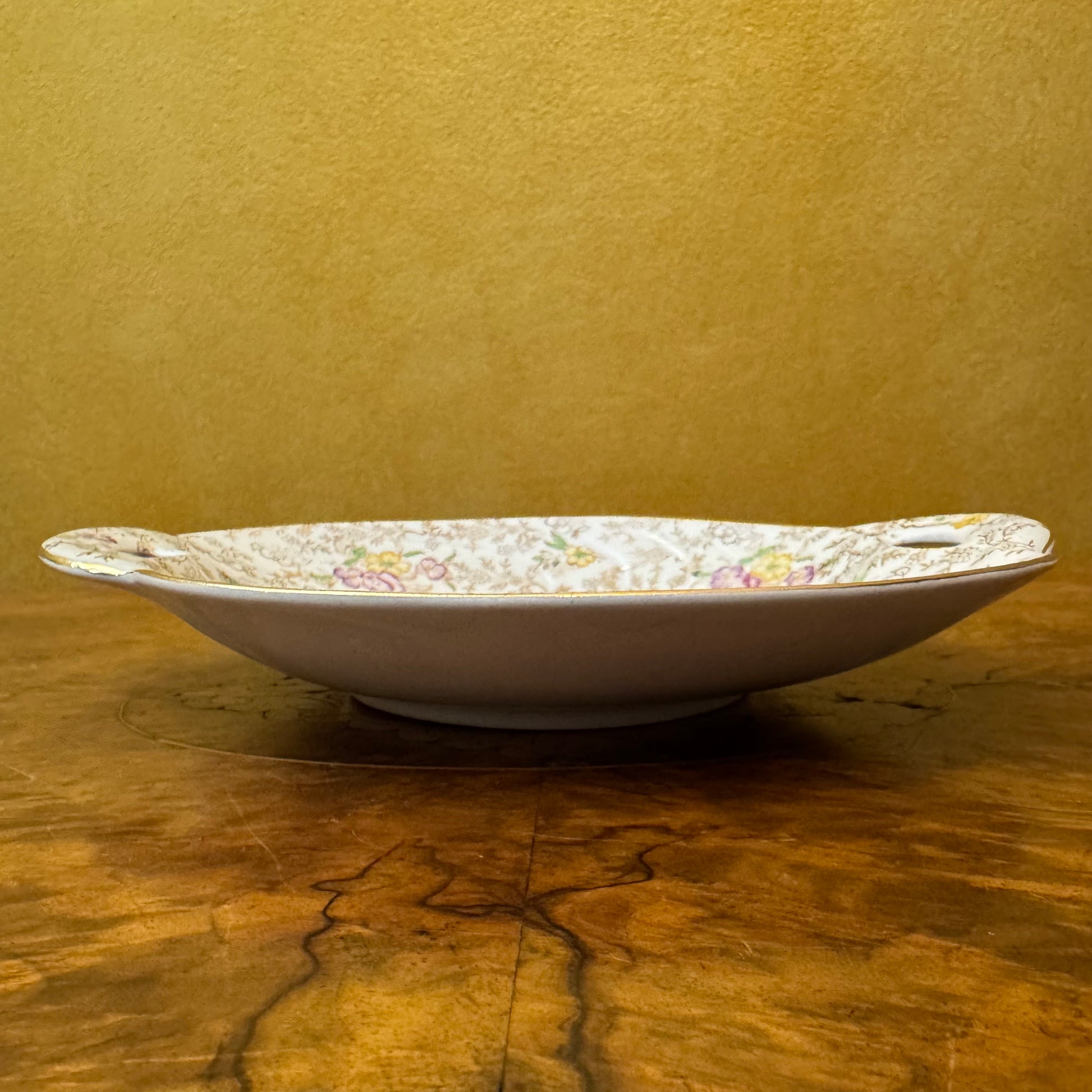 James Kent Pearl Delight Serving Dish 